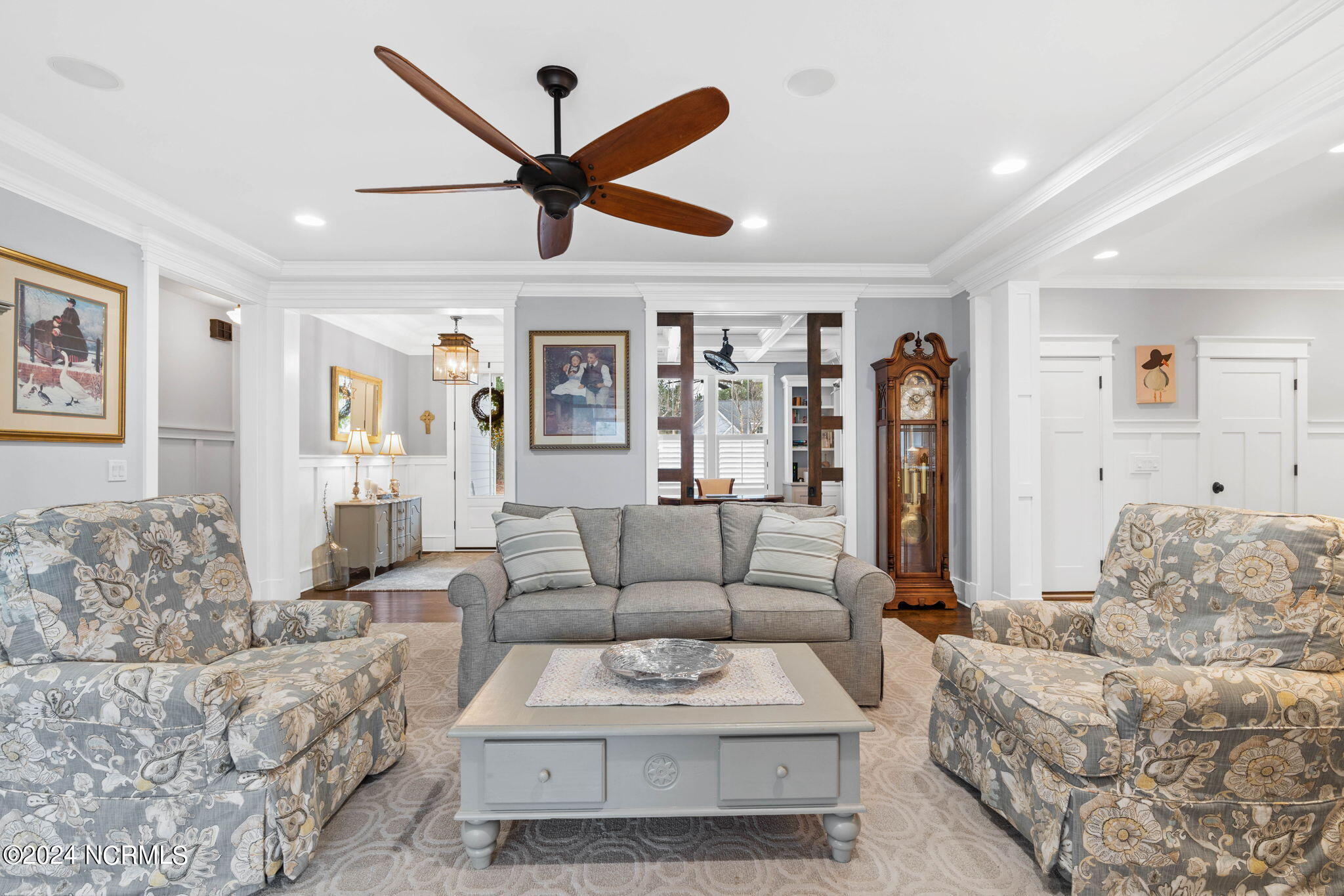 804 Breezewood Drive SE