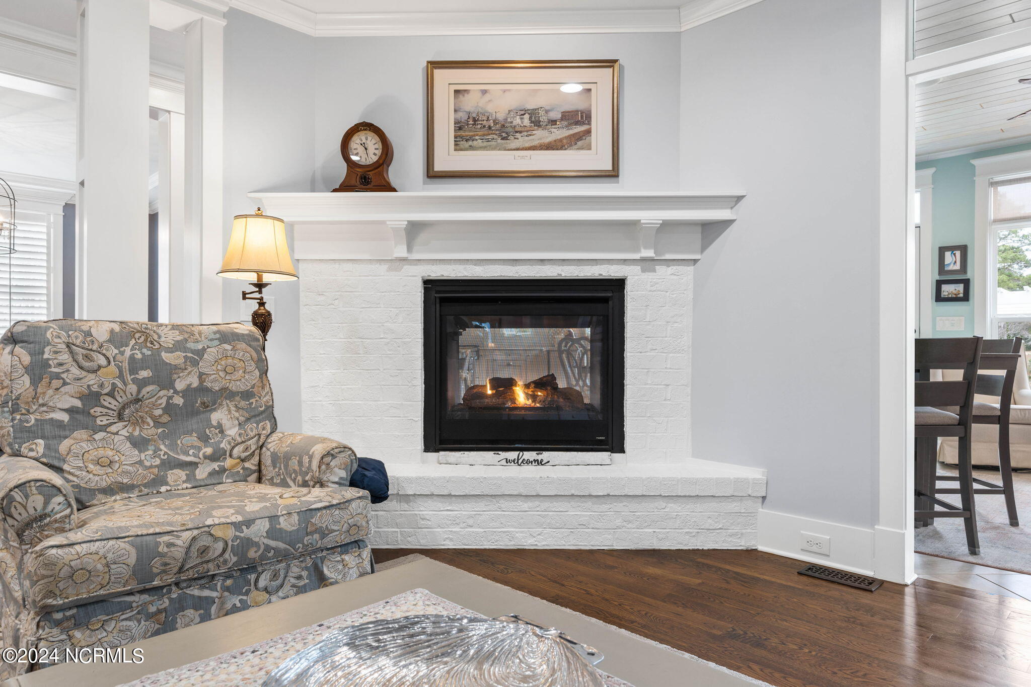 804 Breezewood Drive SE