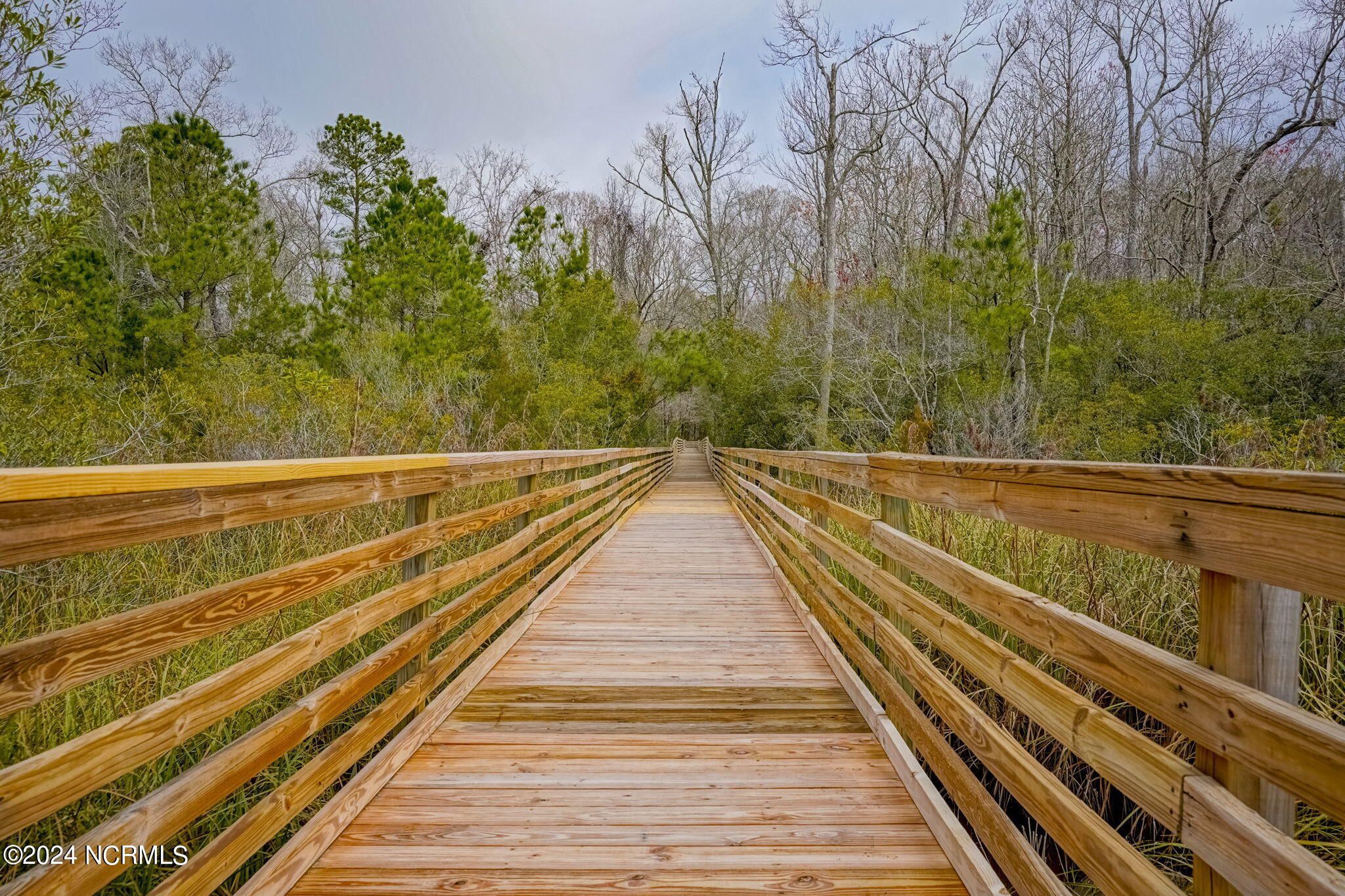 804 Breezewood Drive SE