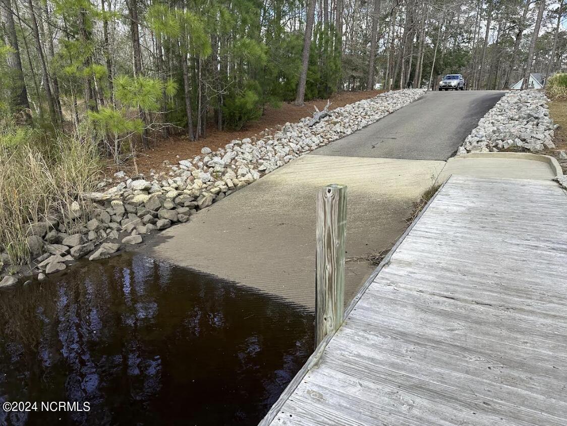 804 Breezewood Drive SE