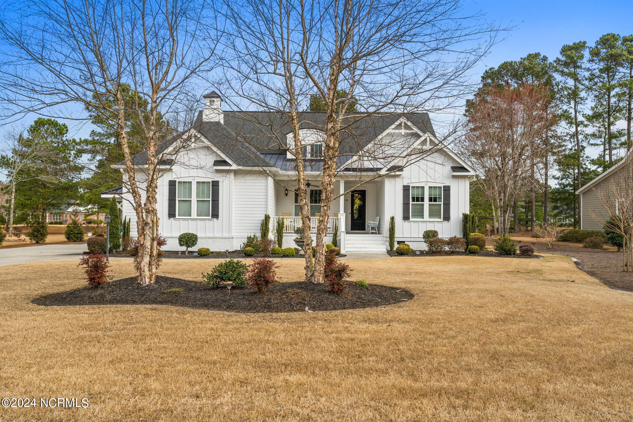 804 Breezewood Drive SE