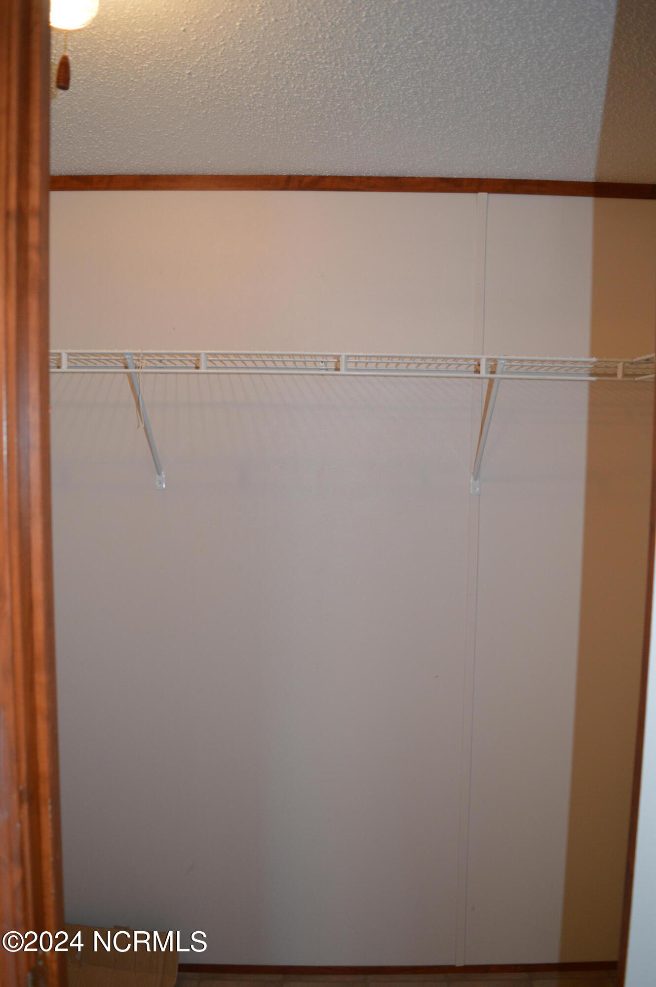 1886 Pelican Point Court SE