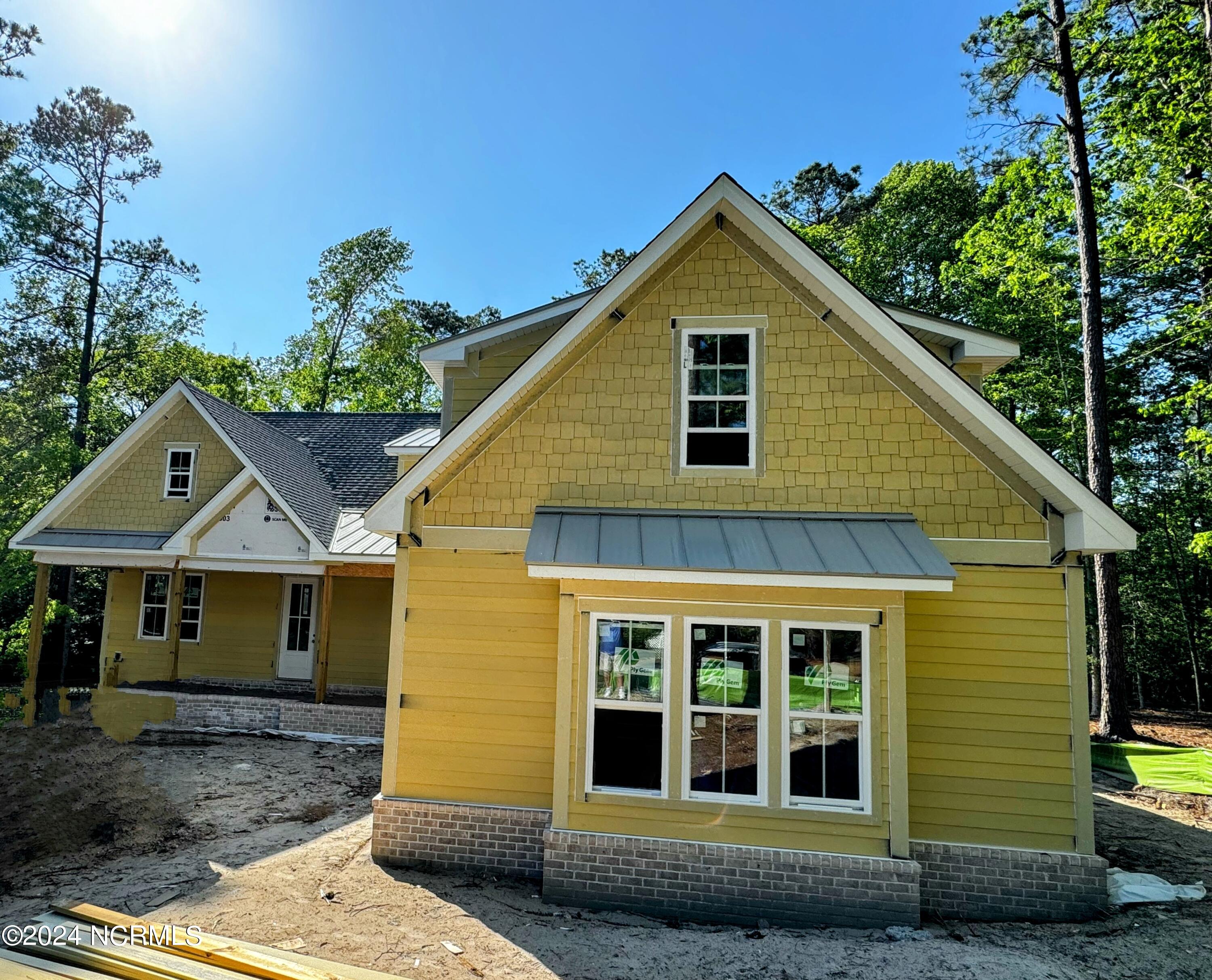 1359 Oak Glen Court SE