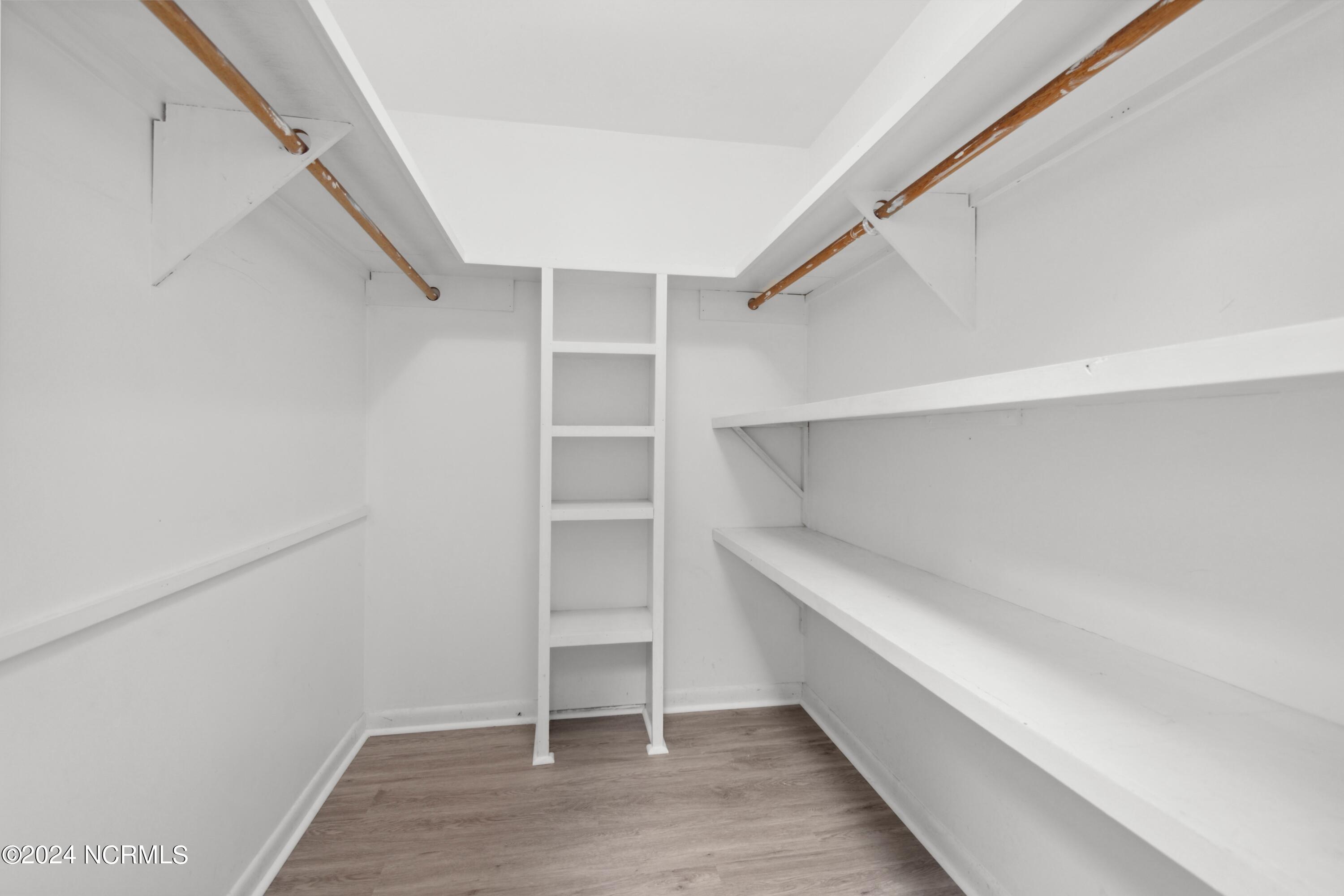 3916 Marsh Hen Drive SW