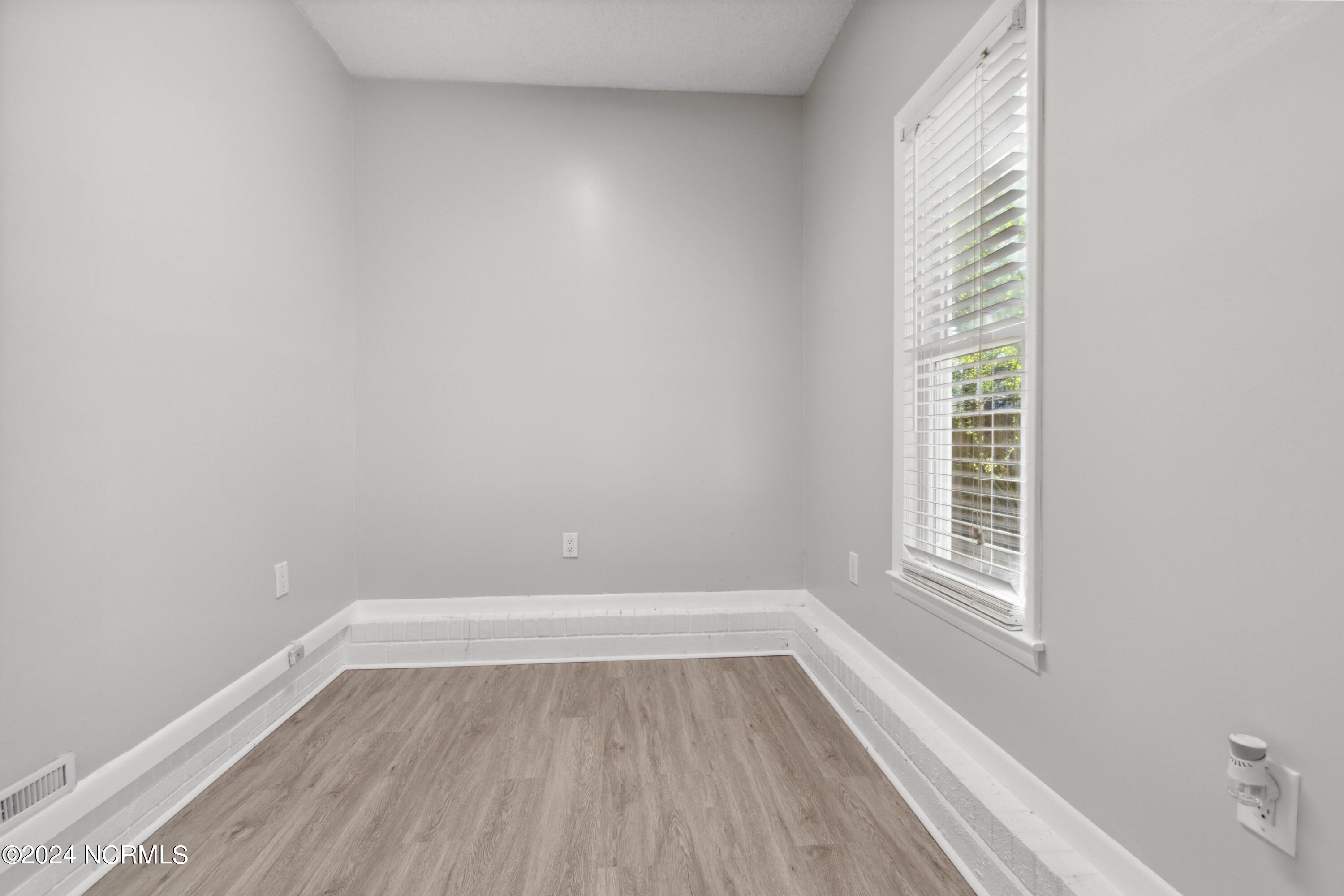 3916 Marsh Hen Drive SW