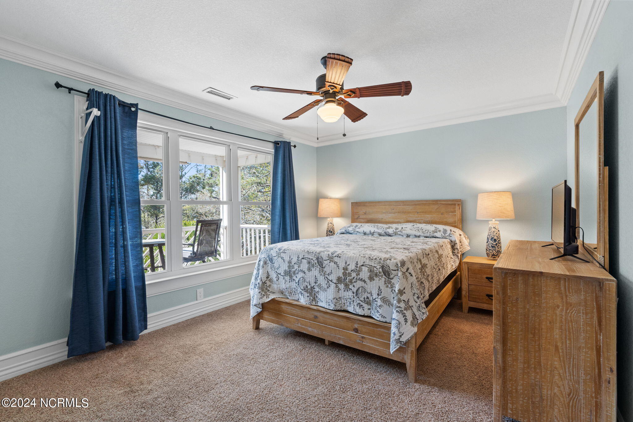 326 NE 42nd Street