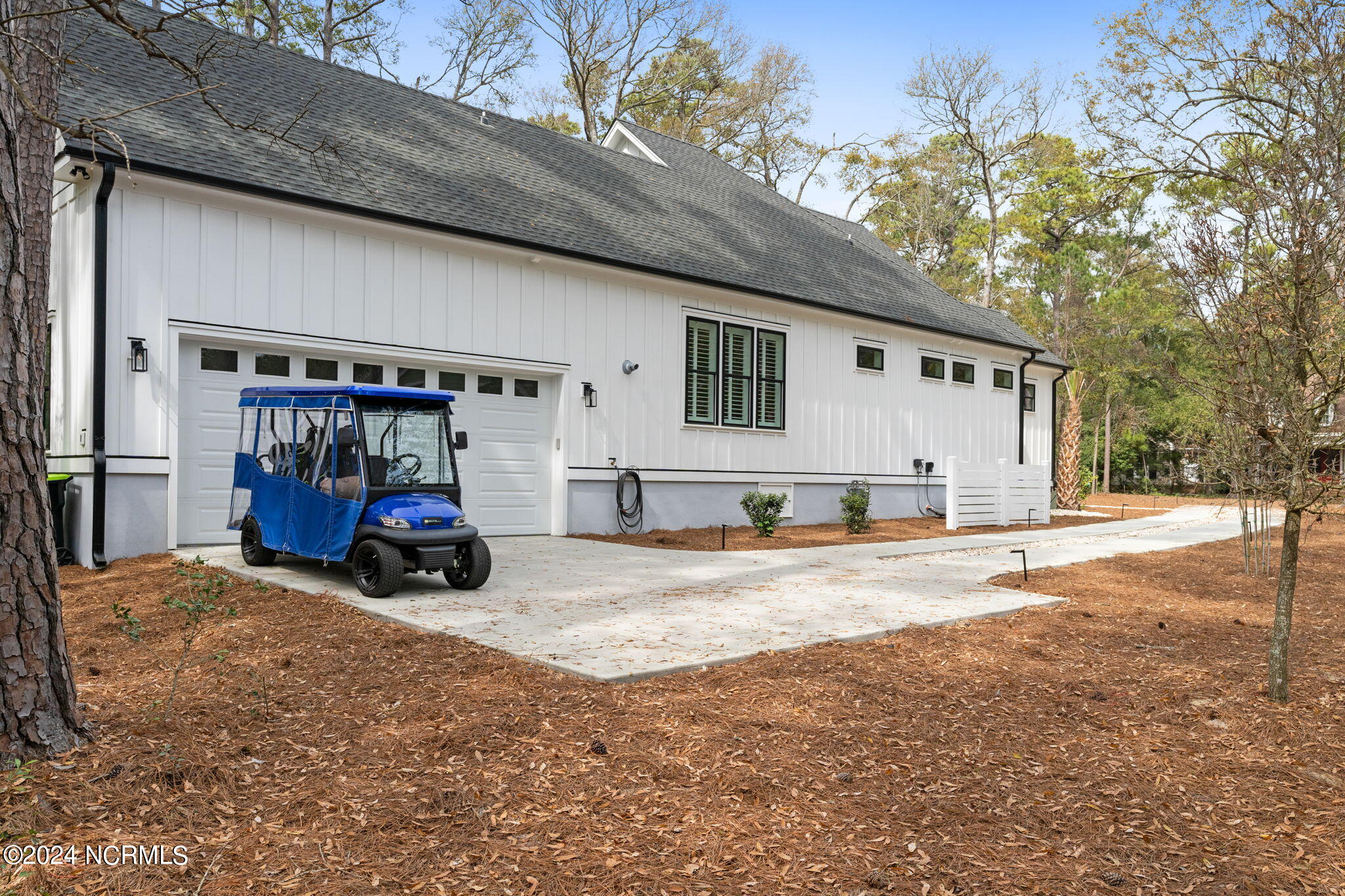 6024 Spikerush Trail