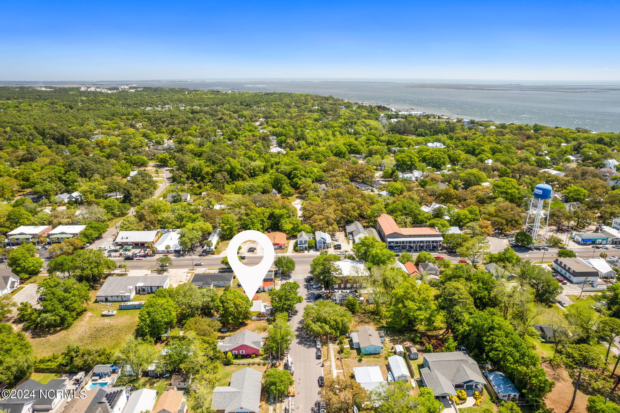 110 W St George Street