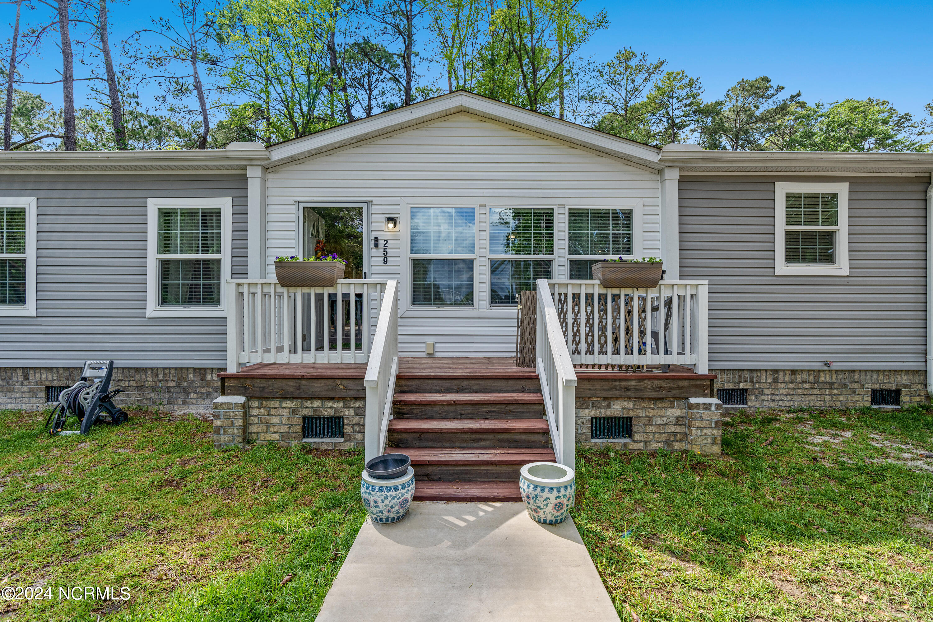 259 Beachwood Drive NW