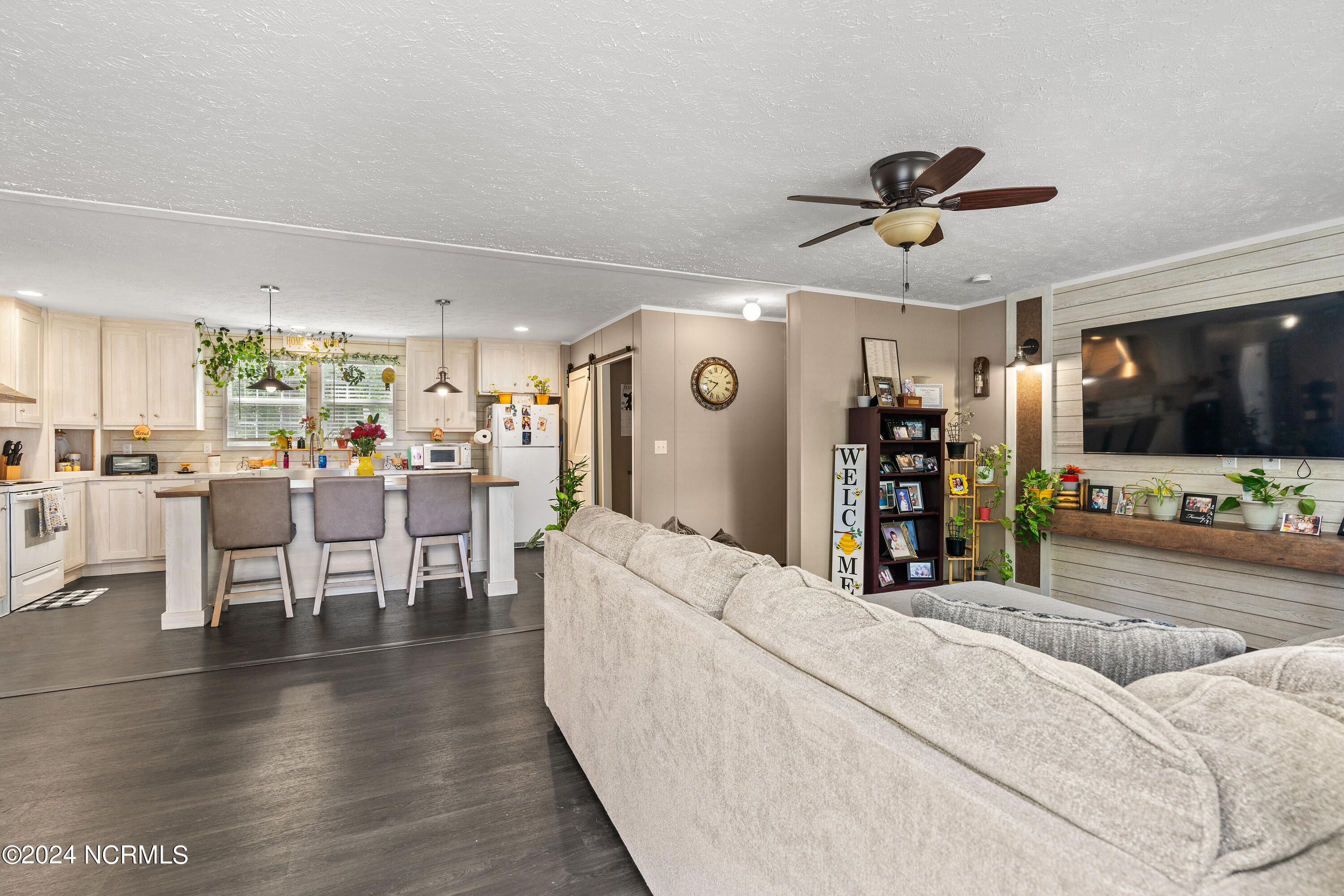 259 Beachwood Drive NW