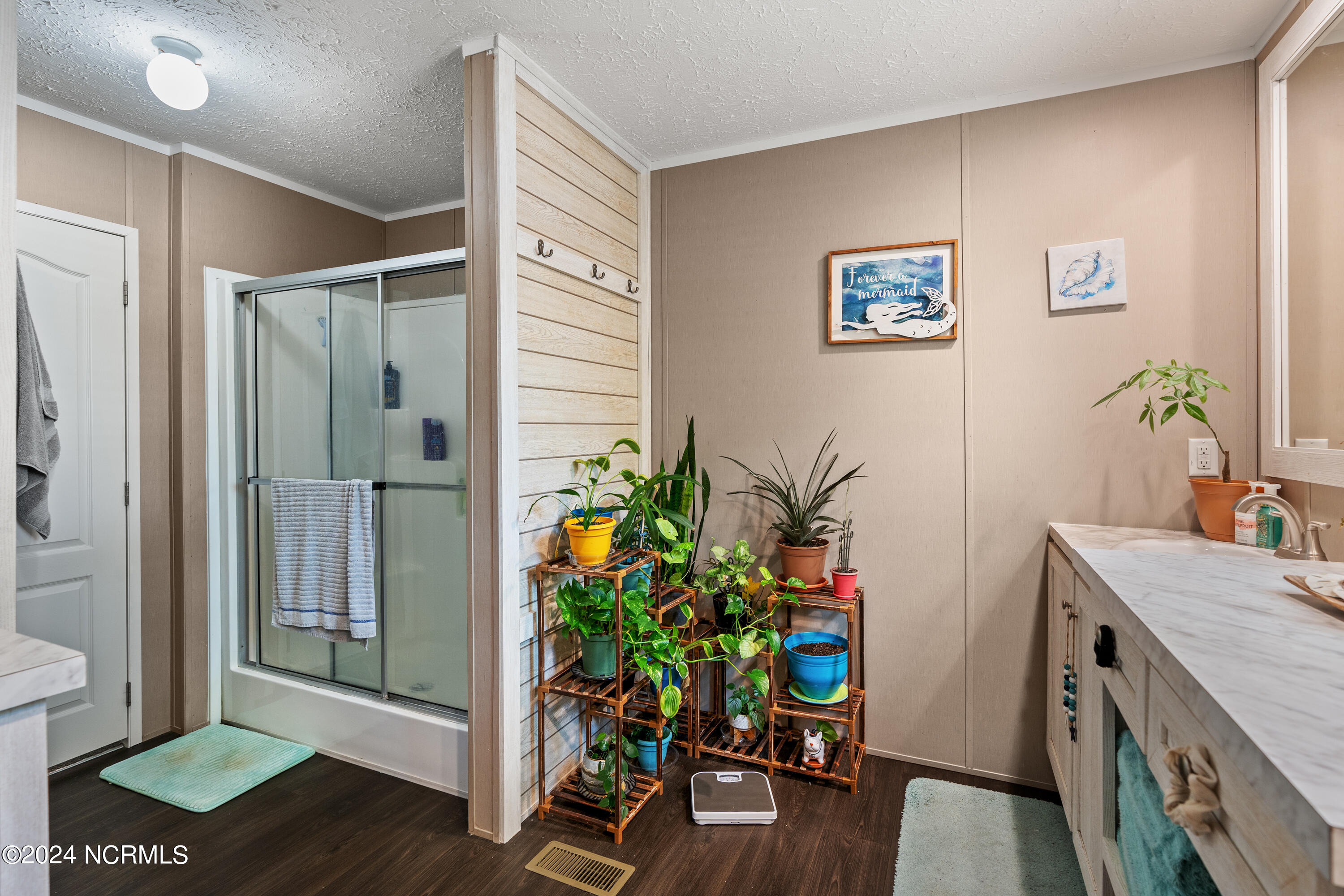 259 Beachwood Drive NW