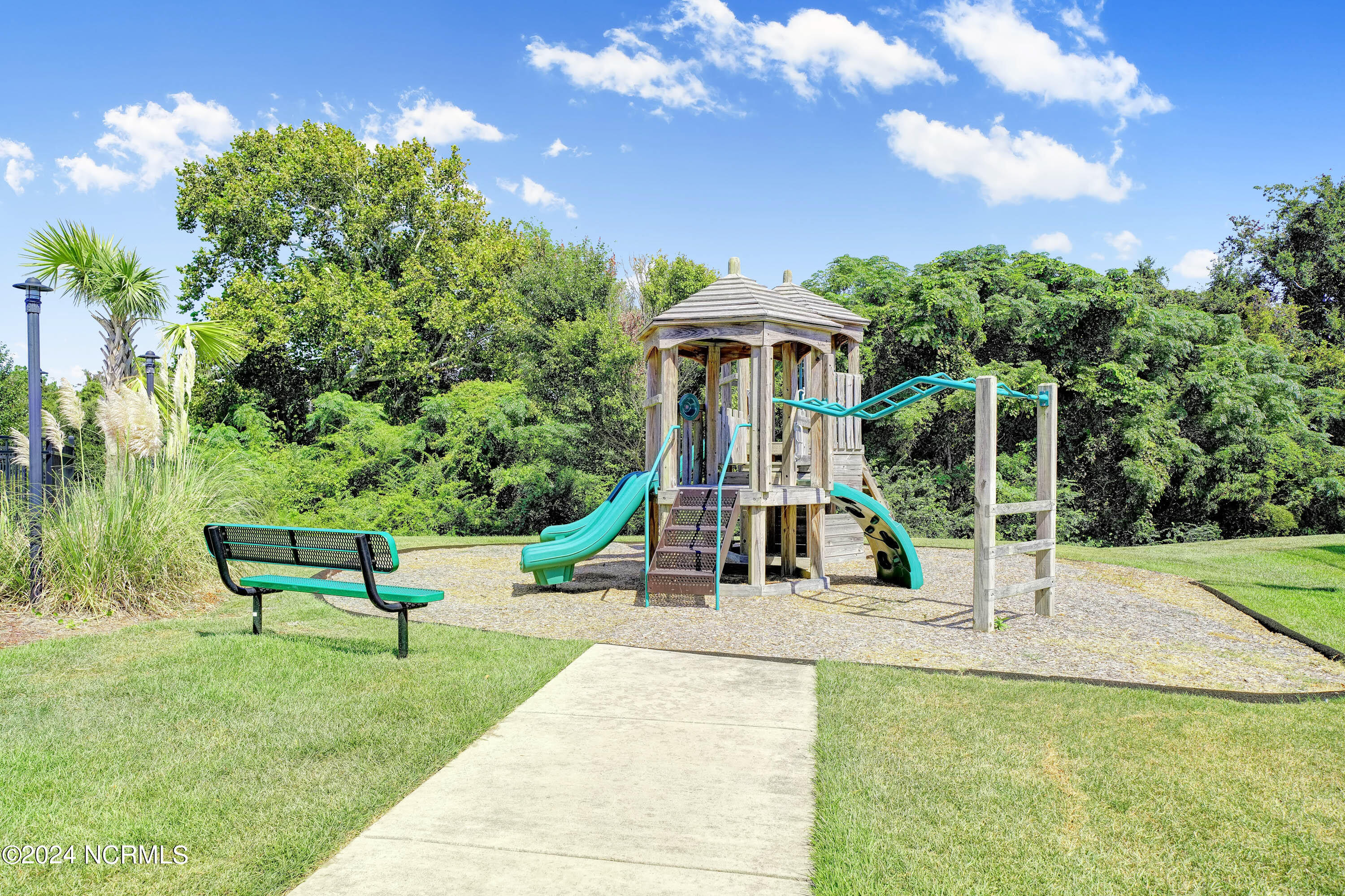 5003 Bowline Court