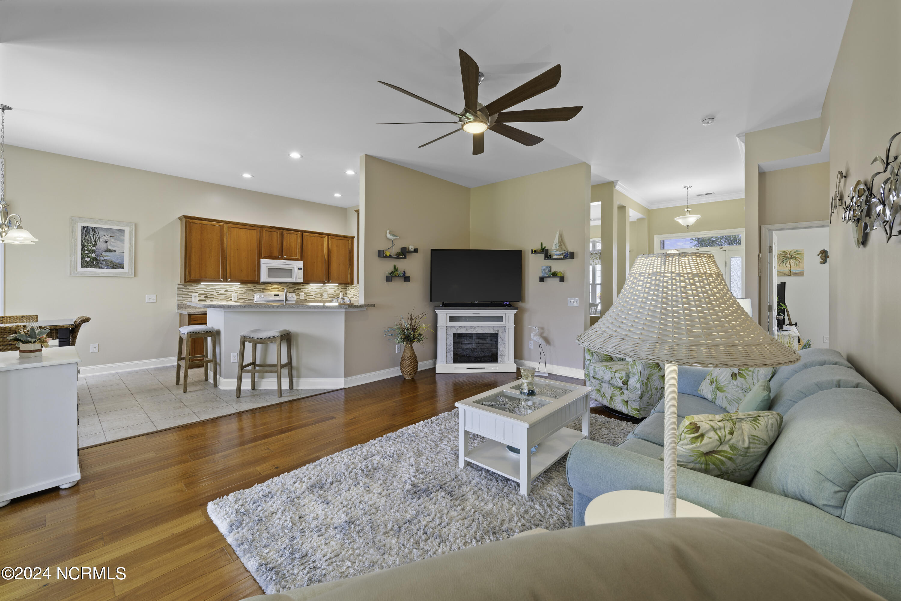 5003 Bowline Court