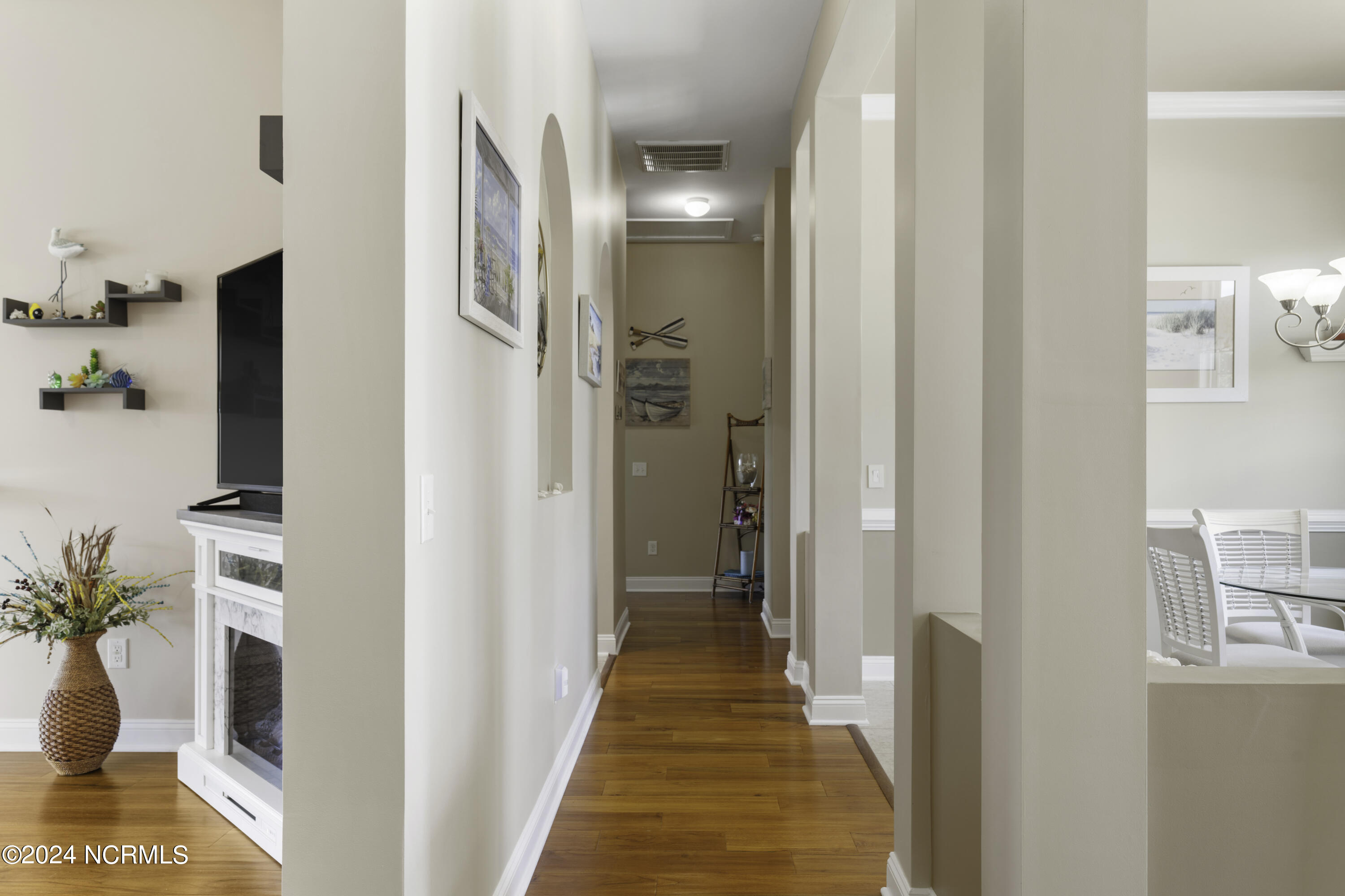 5003 Bowline Court