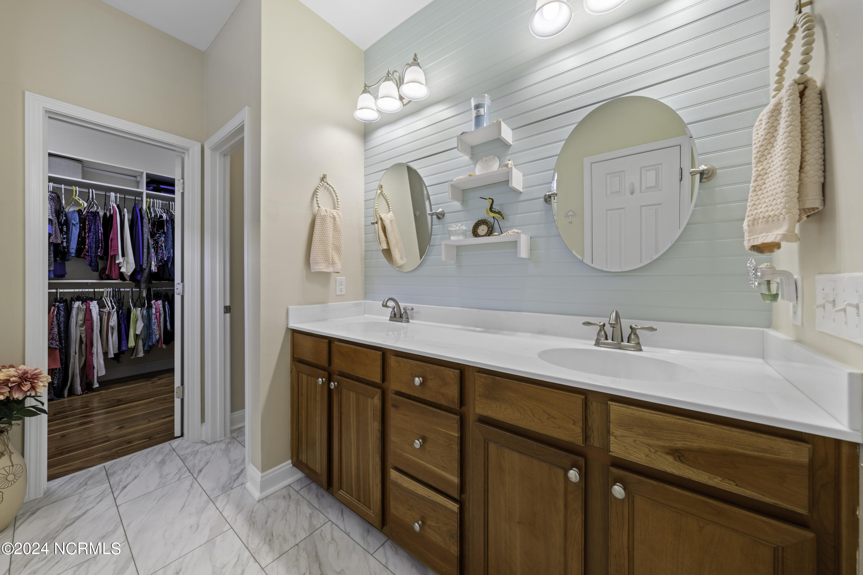 5003 Bowline Court