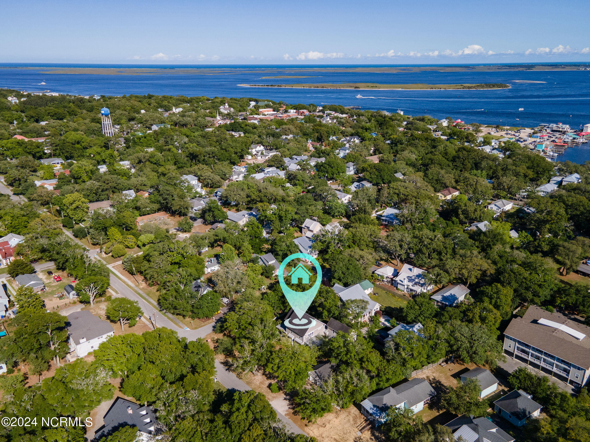 415 N Burrington Avenue