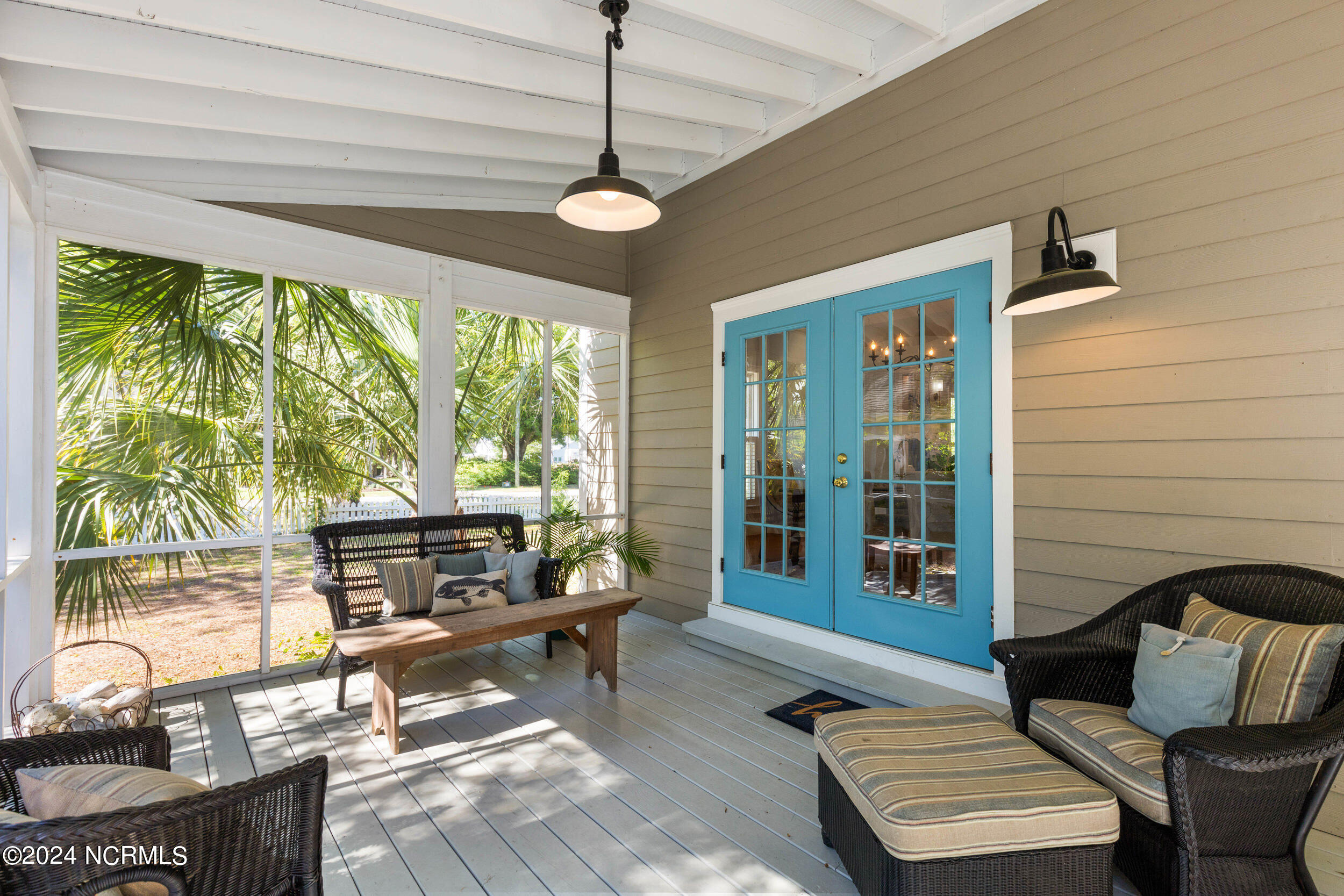 415 N Burrington Avenue