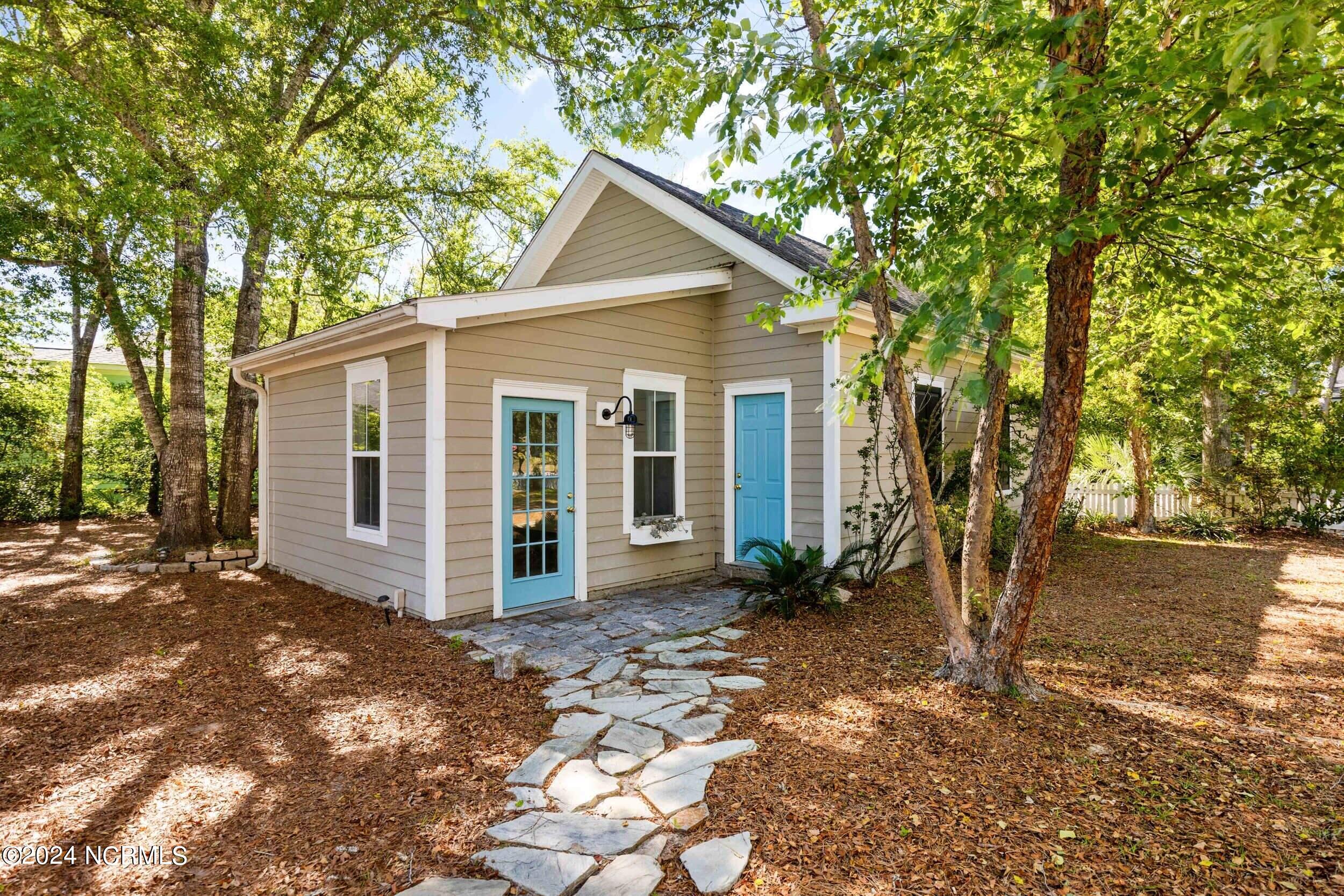 415 N Burrington Avenue