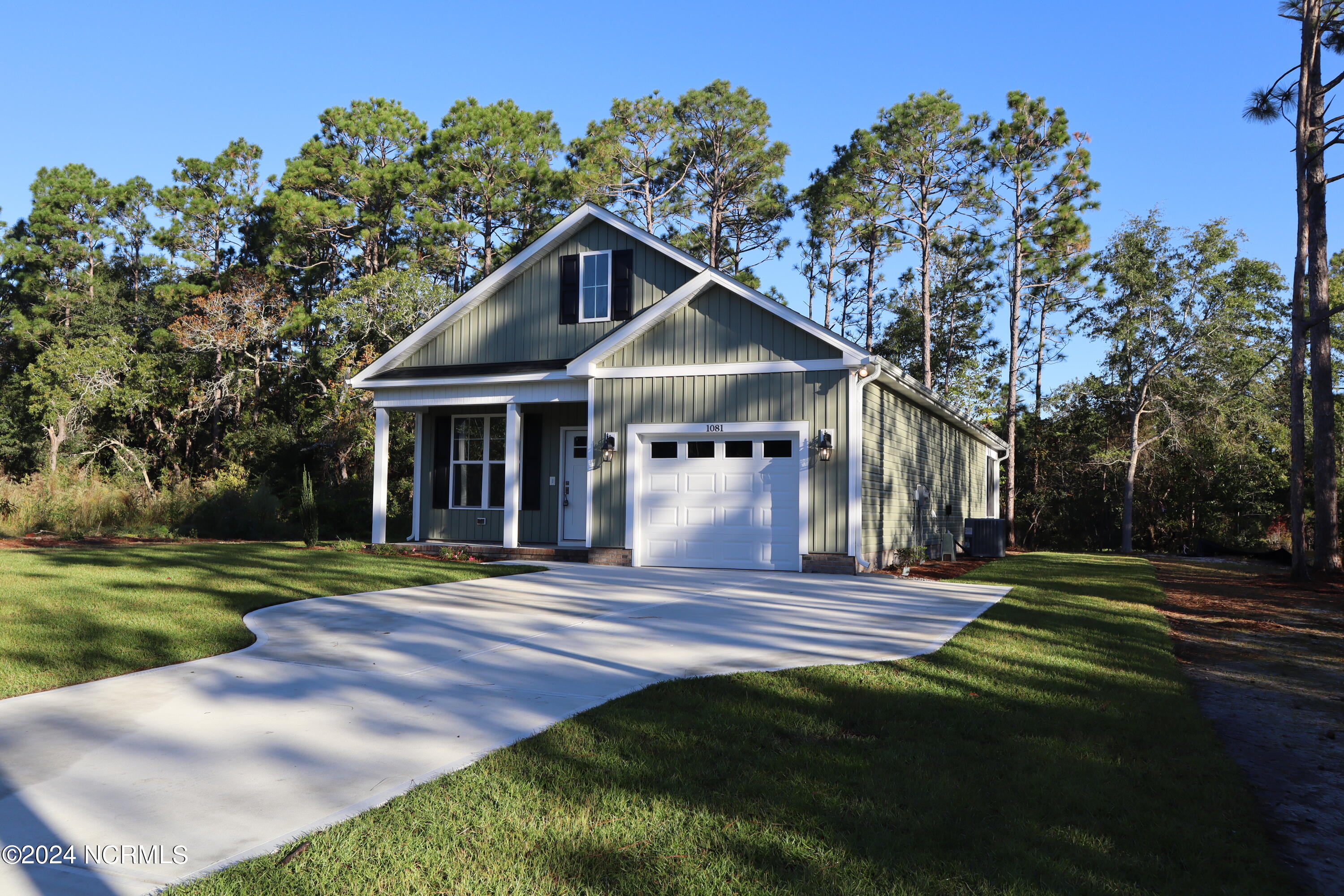 1081 Greenview Road