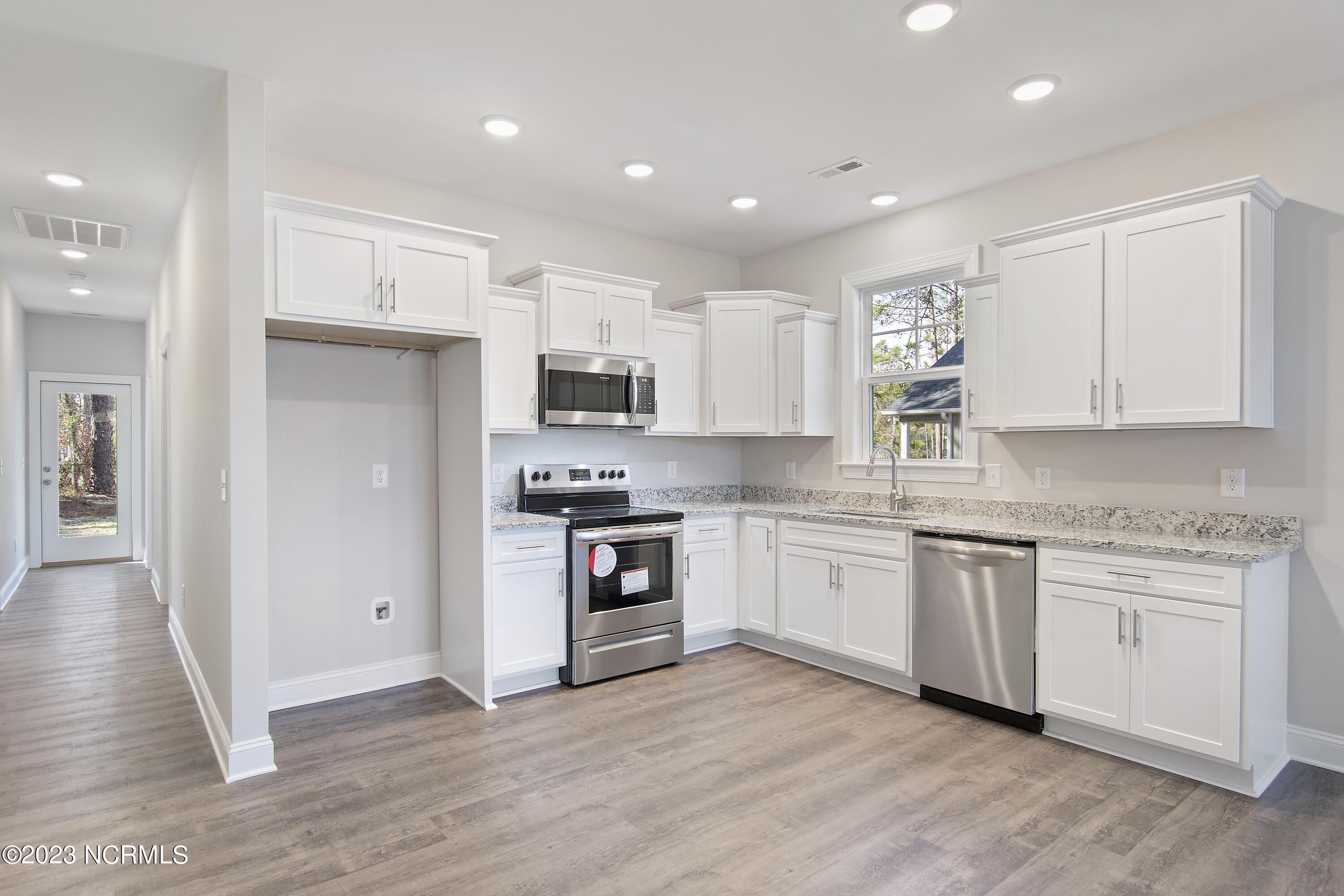 1081 Greenview Road