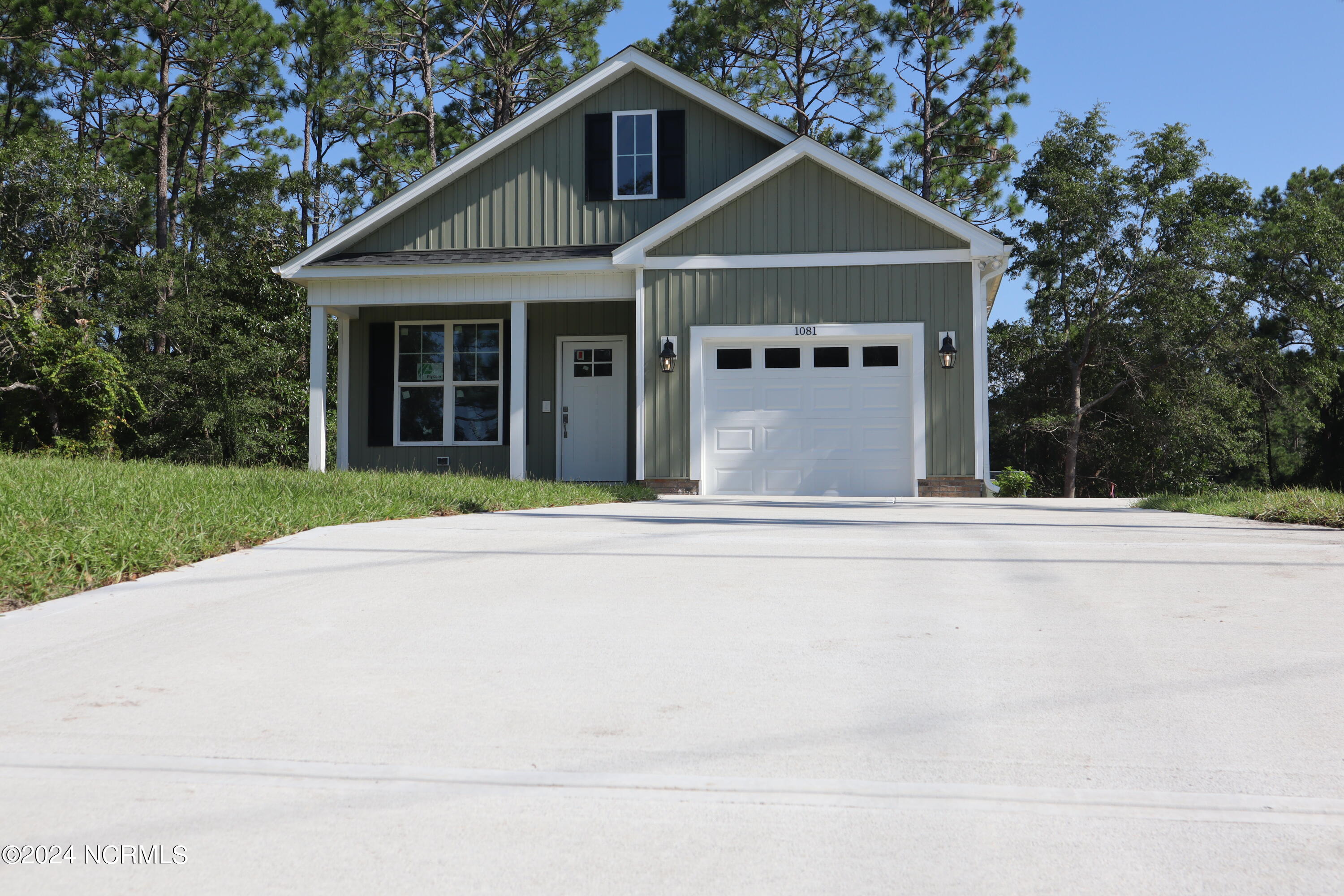 1081 Greenview Road