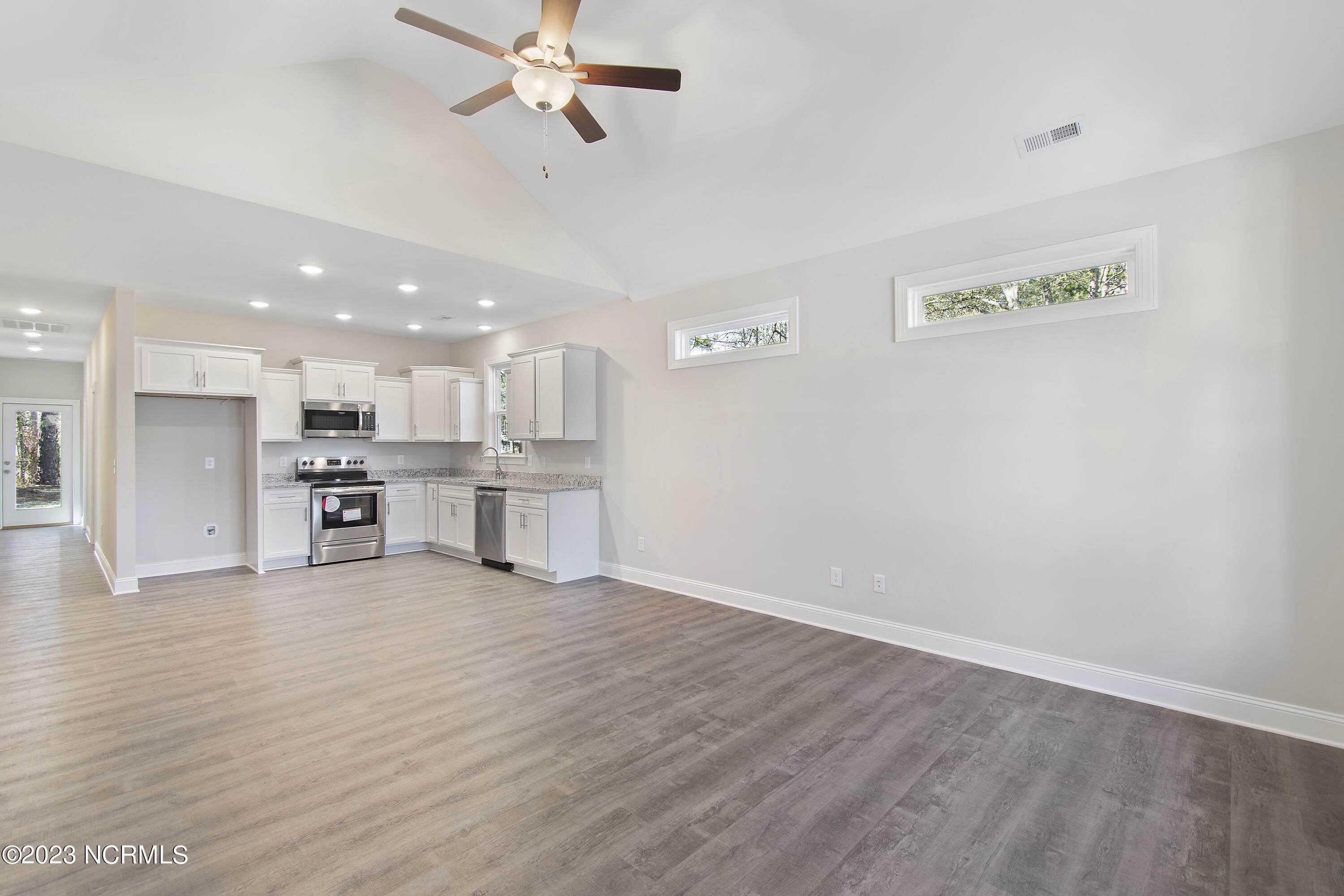 1081 Greenview Road