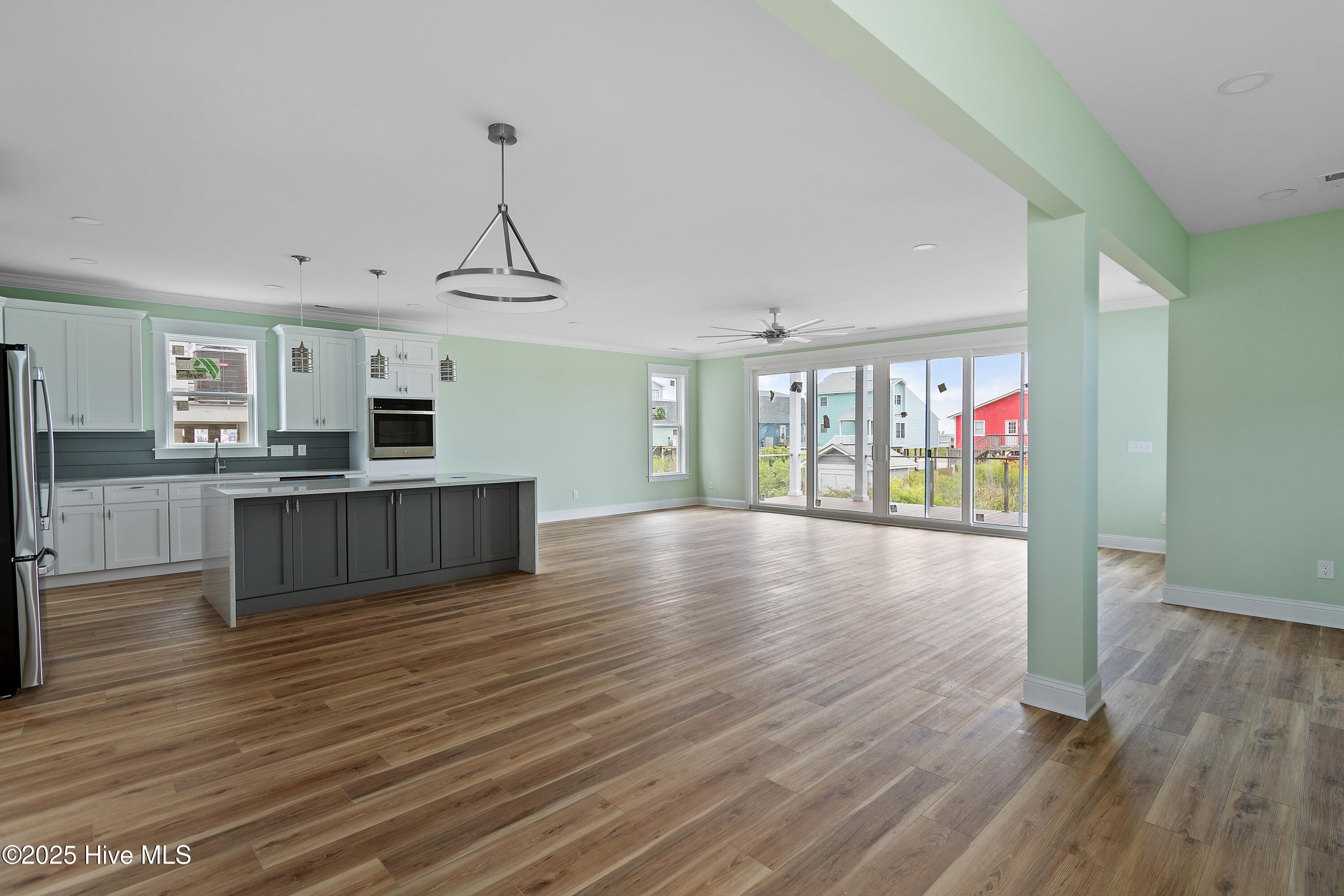 5515 E Pelican Drive