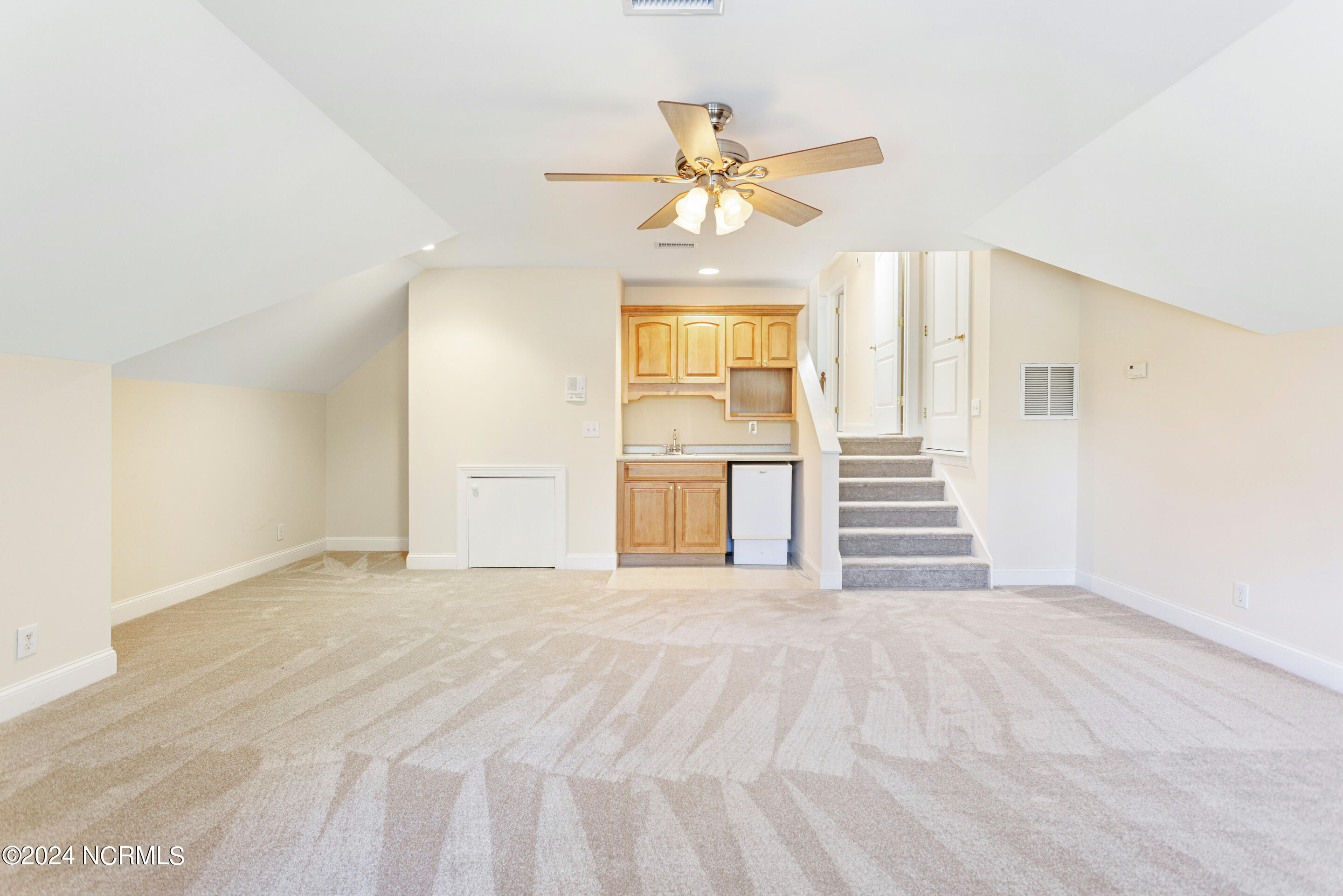 4123 Lark Bunting Court SE