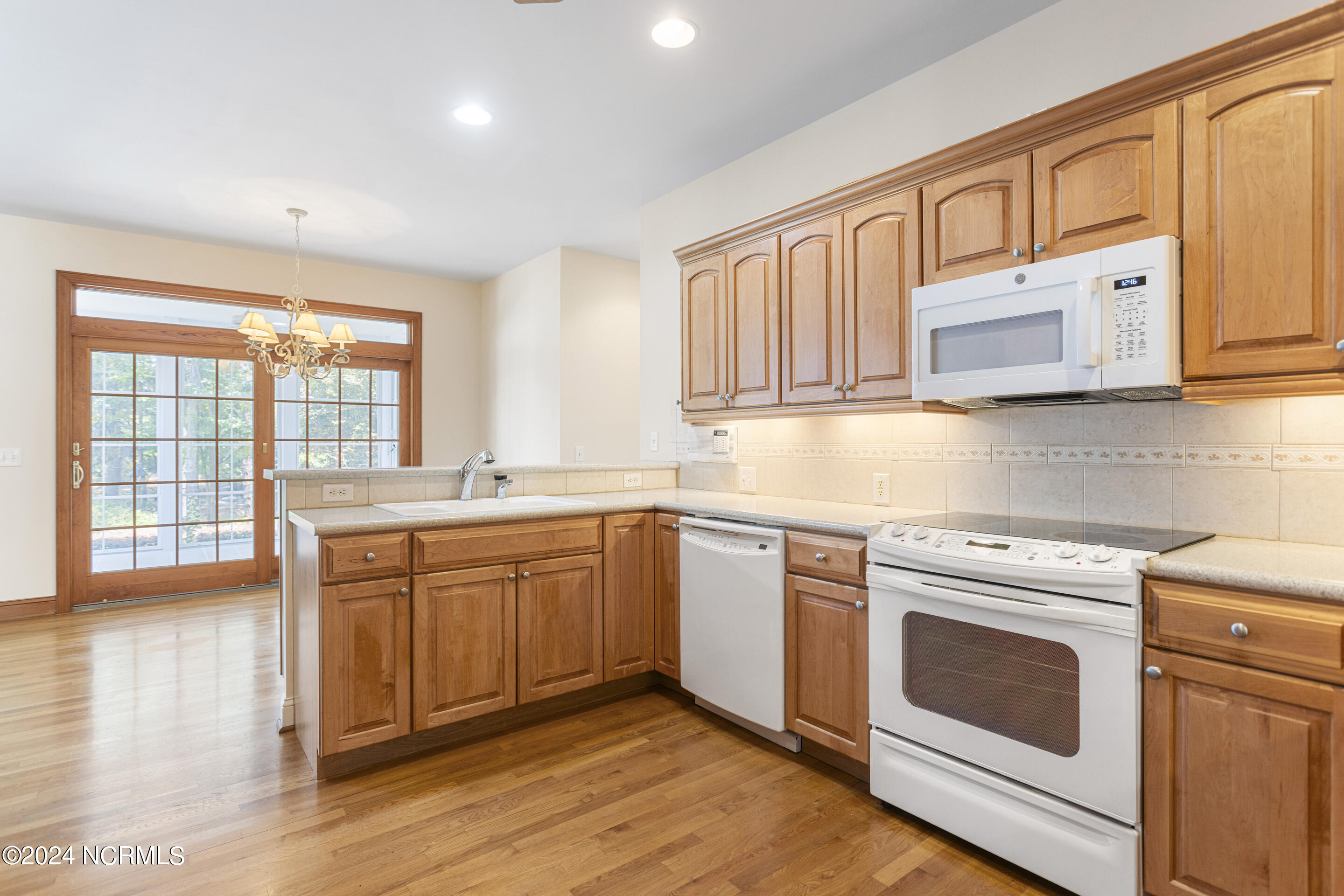 4123 Lark Bunting Court SE