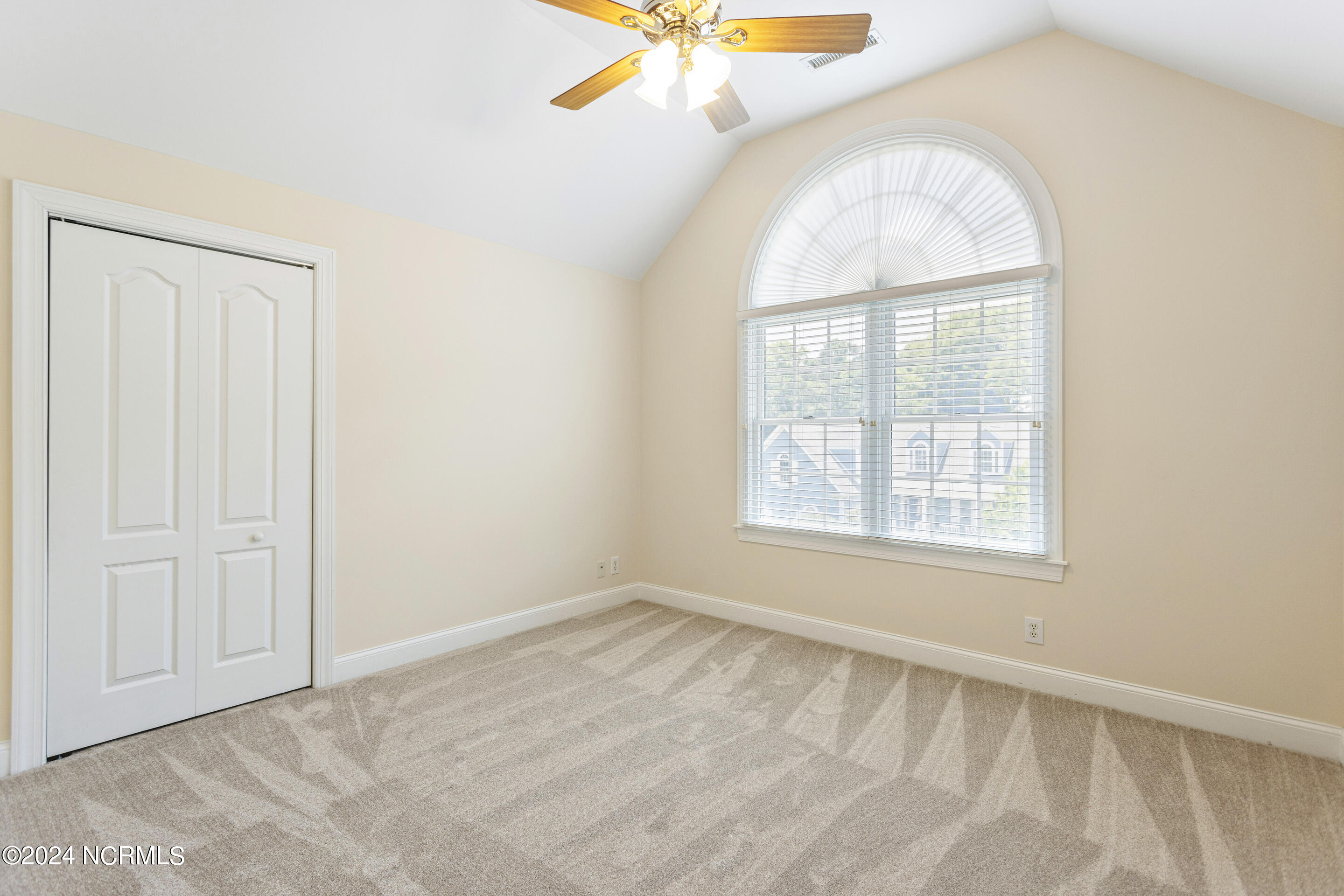 4123 Lark Bunting Court SE