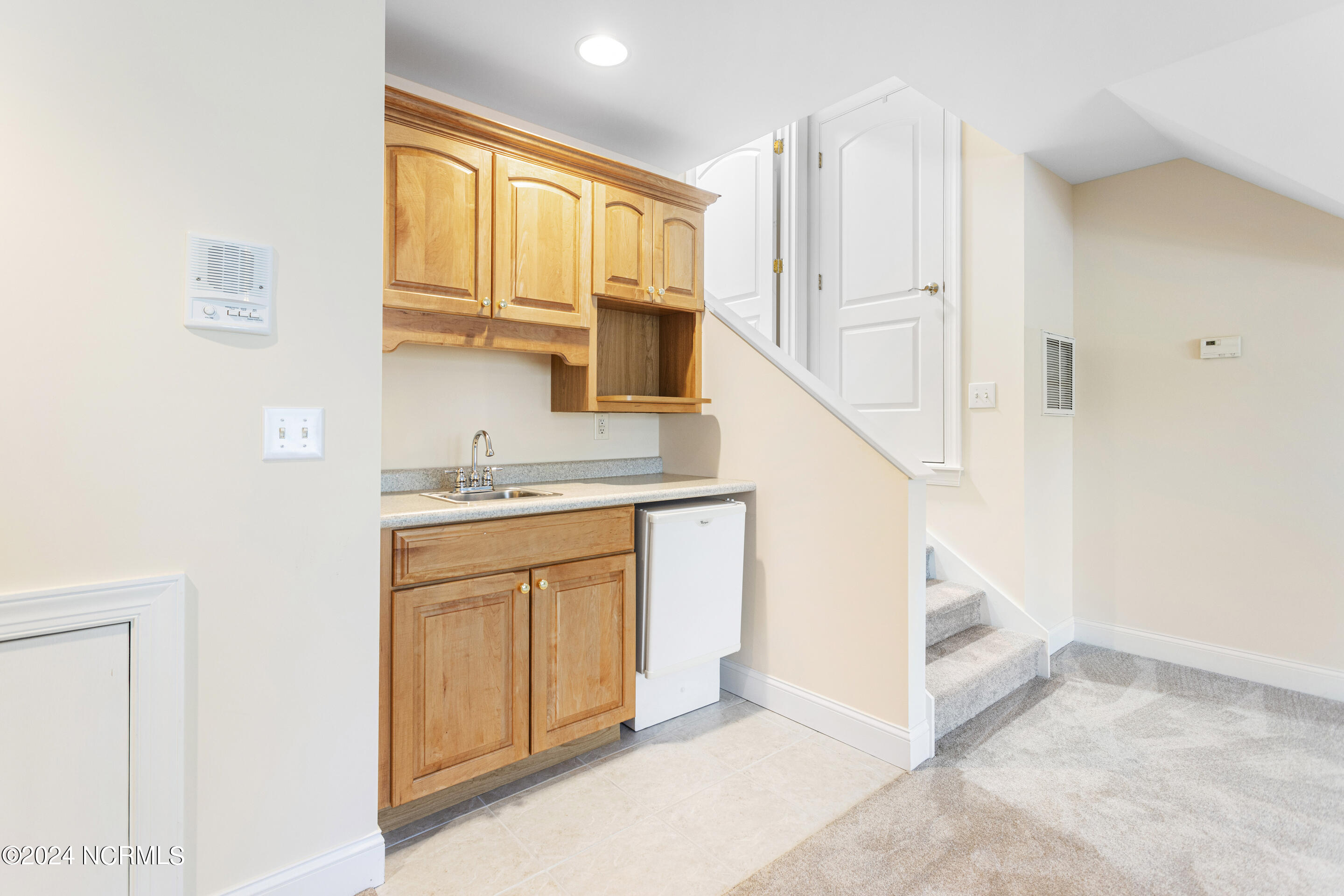 4123 Lark Bunting Court SE