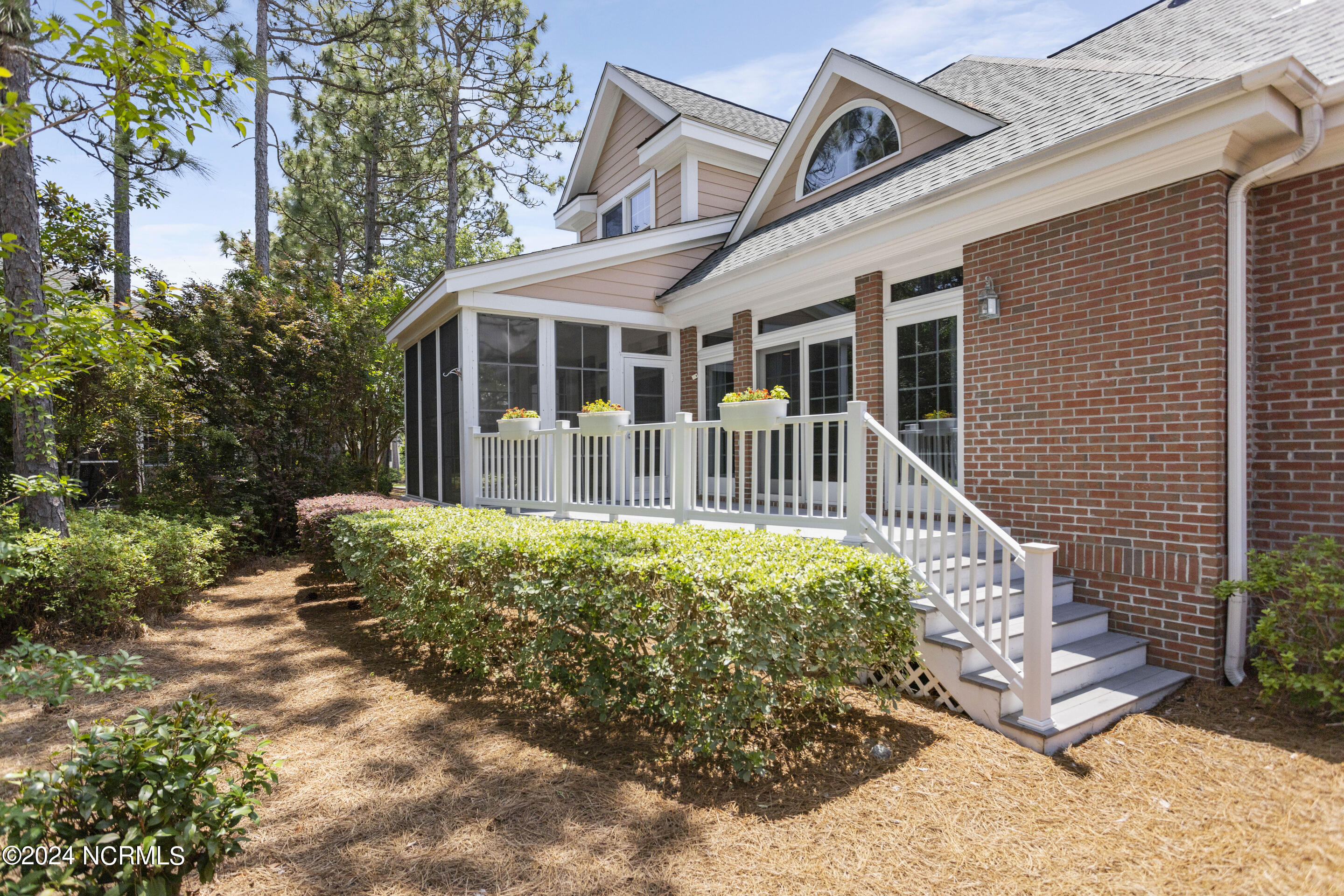 4123 Lark Bunting Court SE