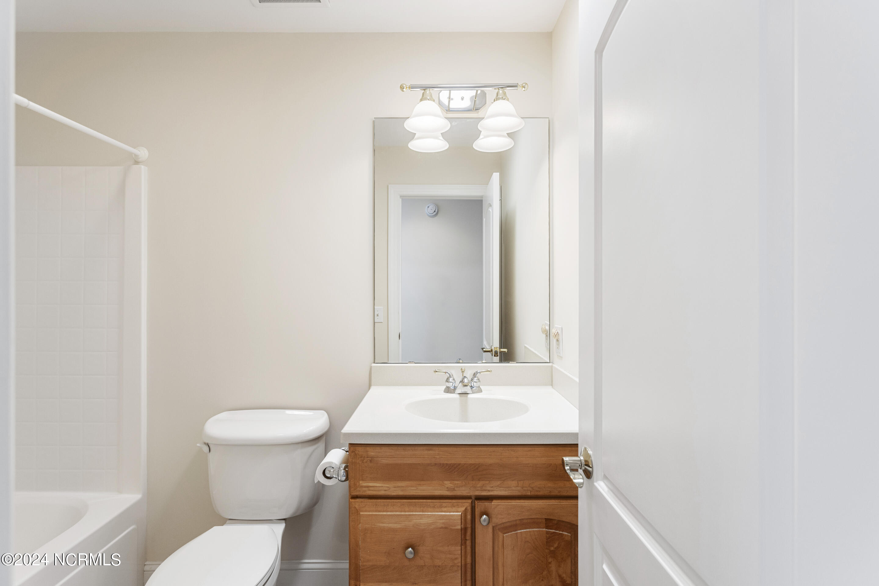 4123 Lark Bunting Court SE