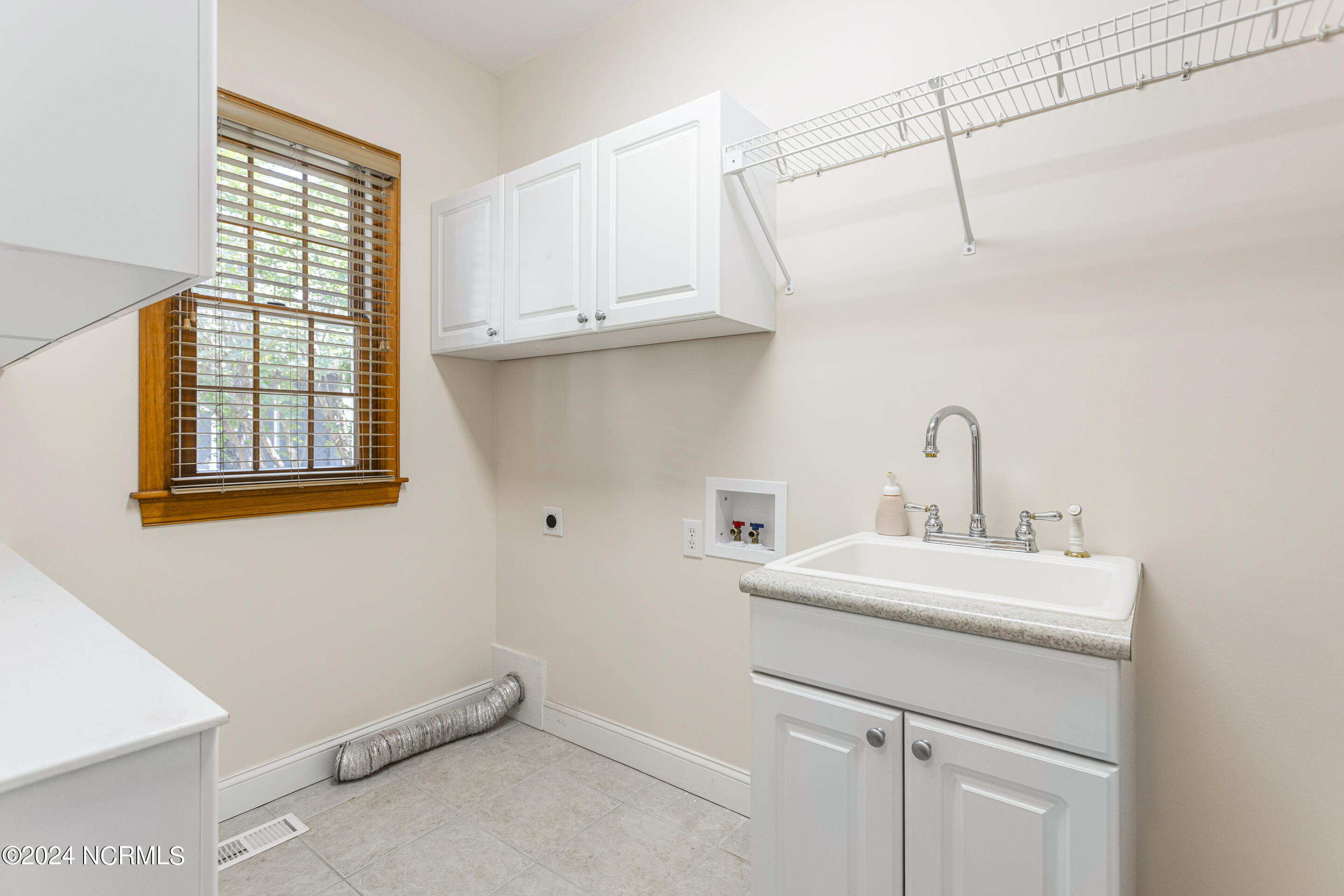 4123 Lark Bunting Court SE