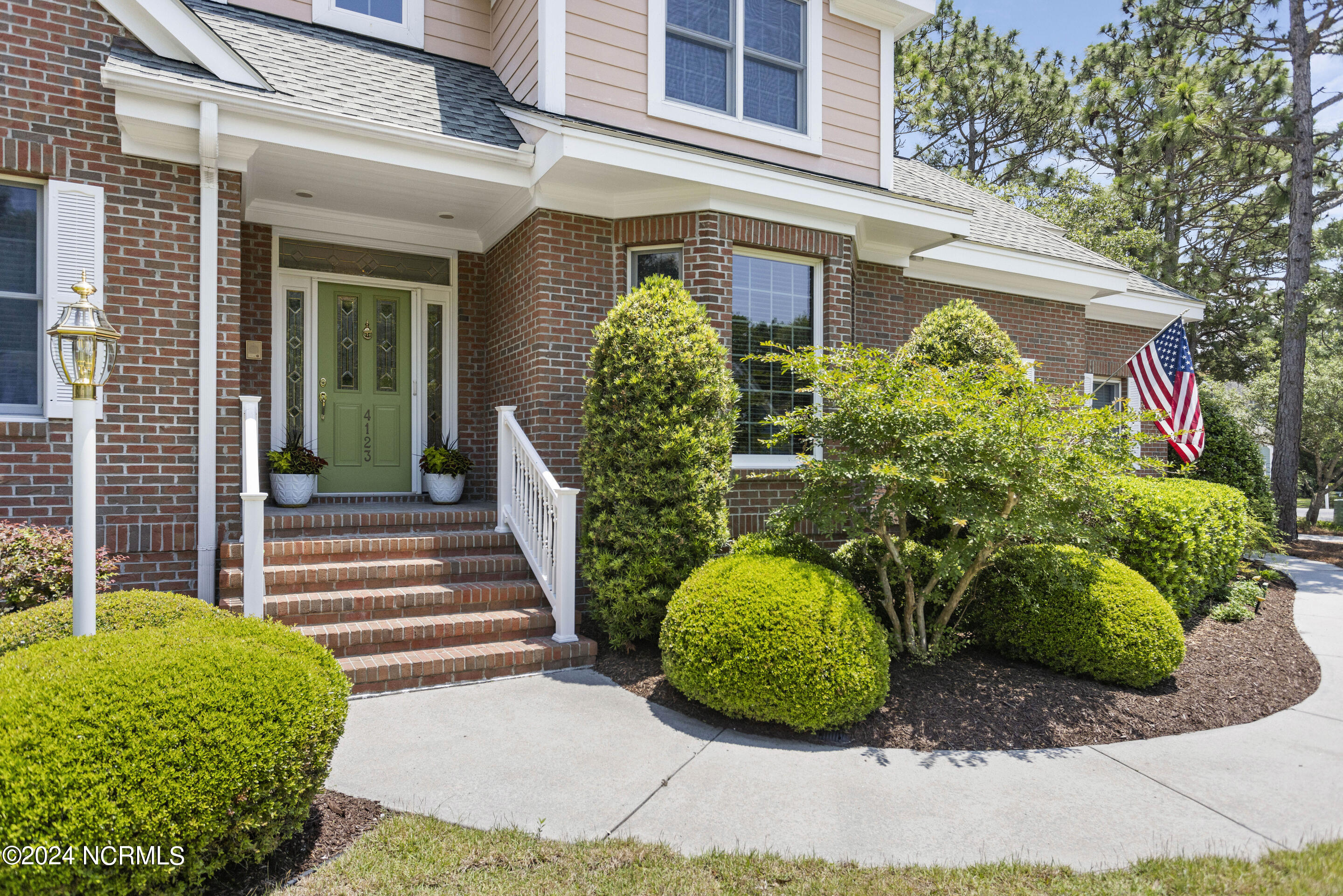 4123 Lark Bunting Court SE