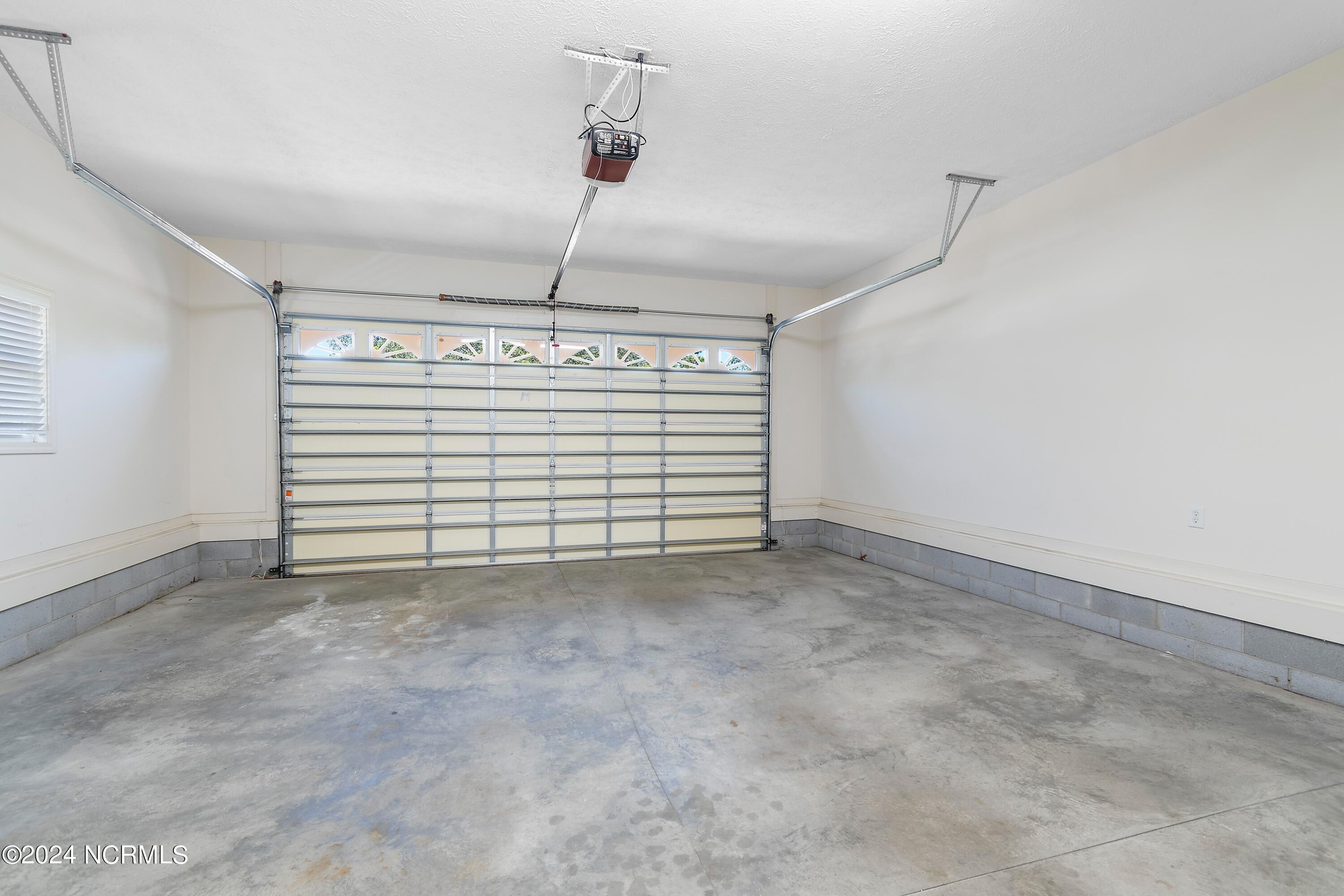 956 Nicklaus Road