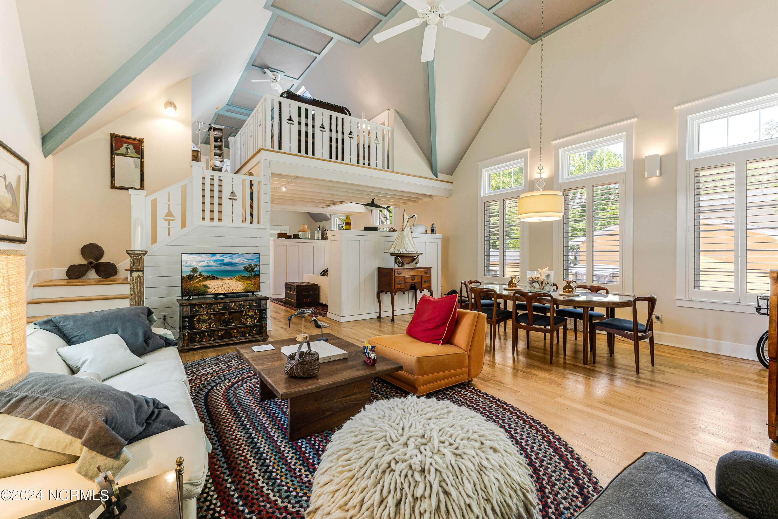 413 N Caswell Avenue