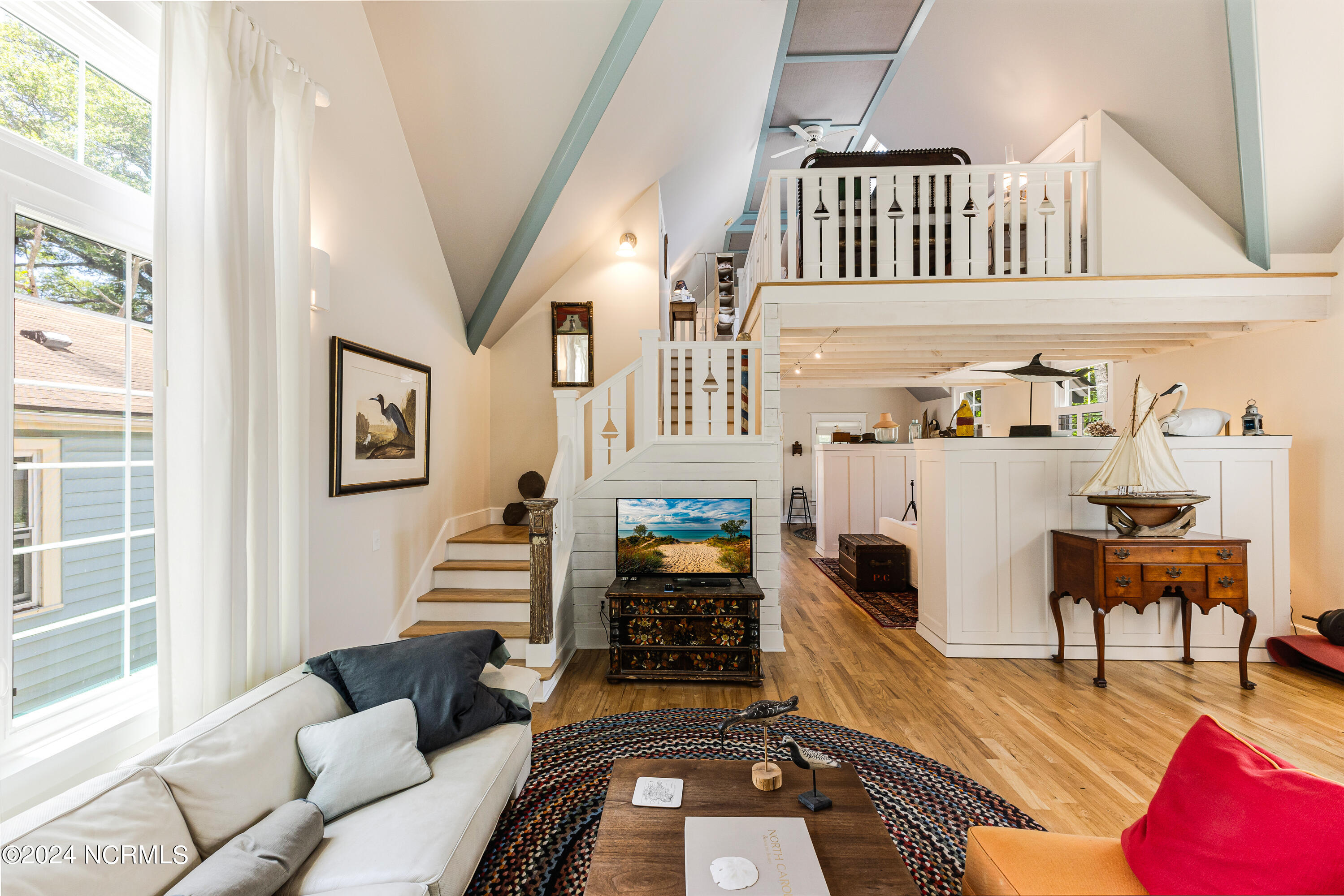 413 N Caswell Avenue