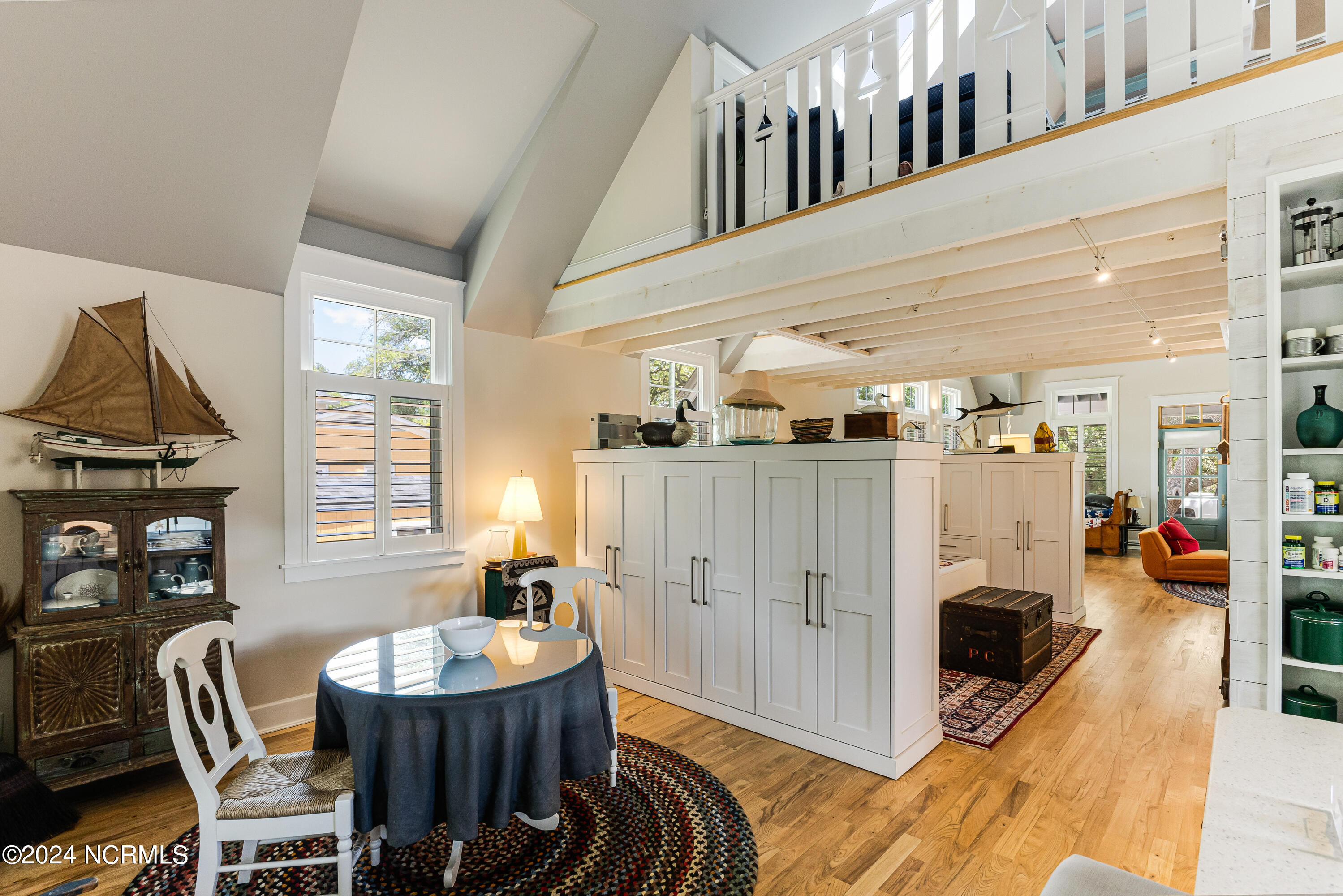 413 N Caswell Avenue