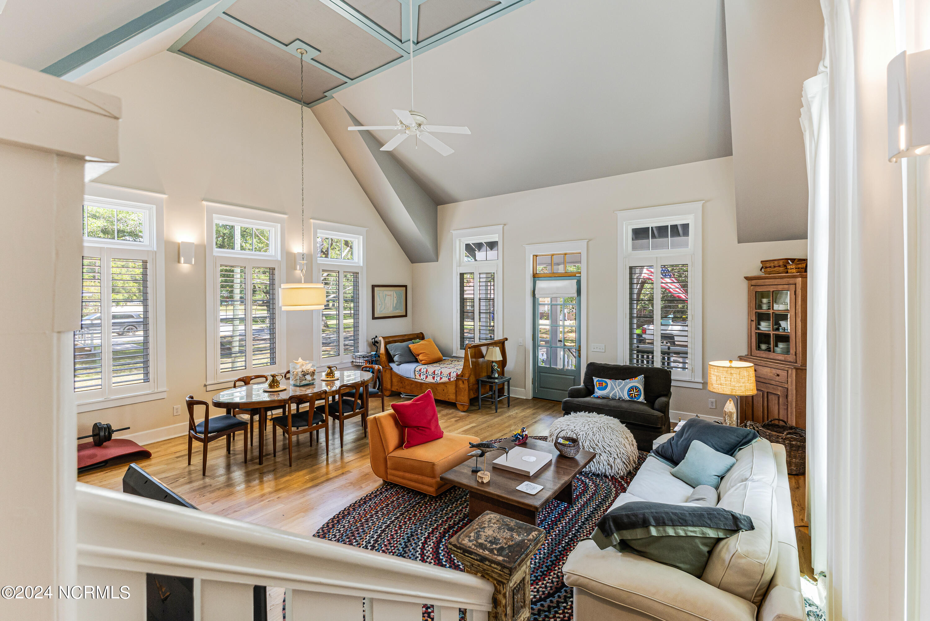 413 N Caswell Avenue