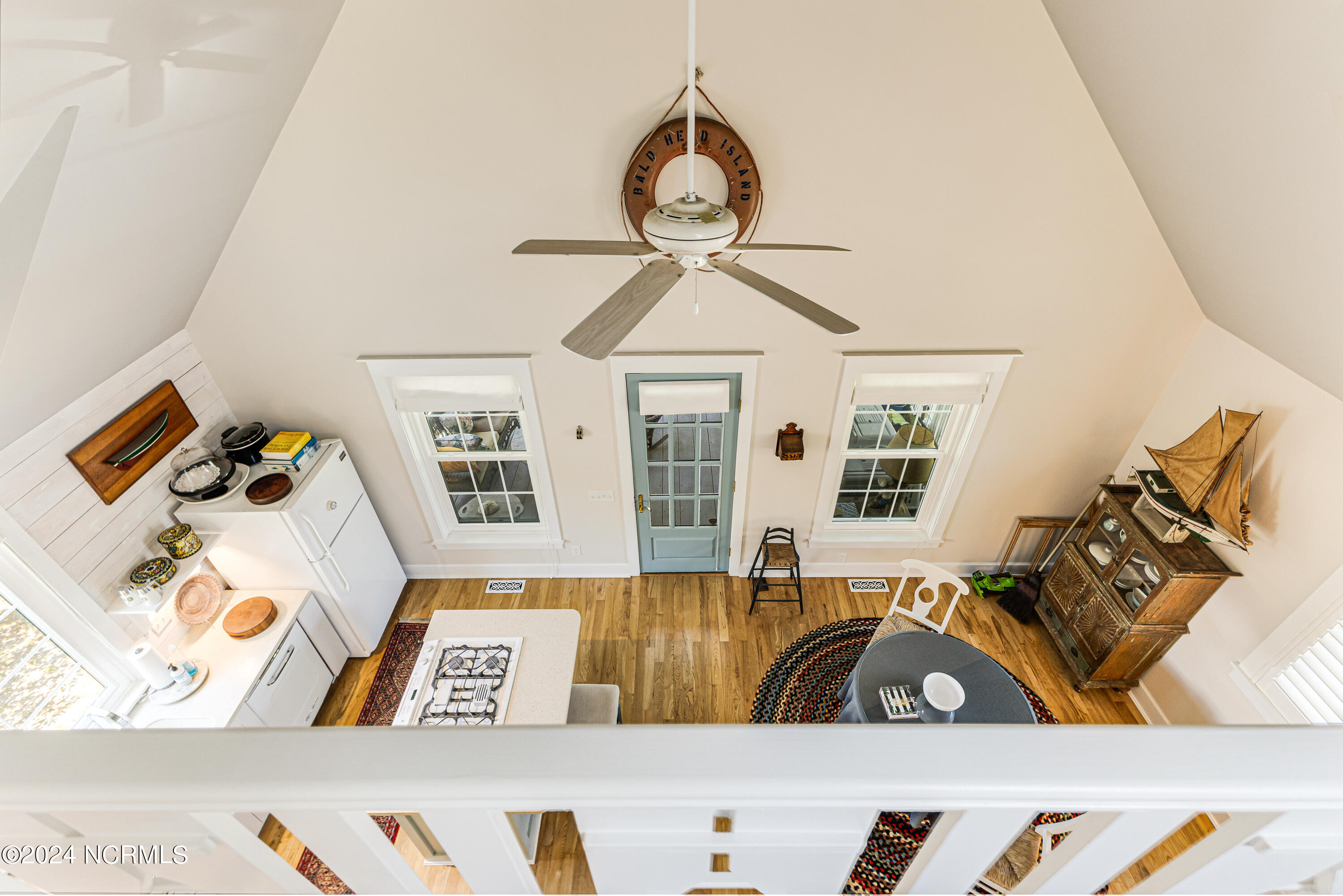 413 N Caswell Avenue