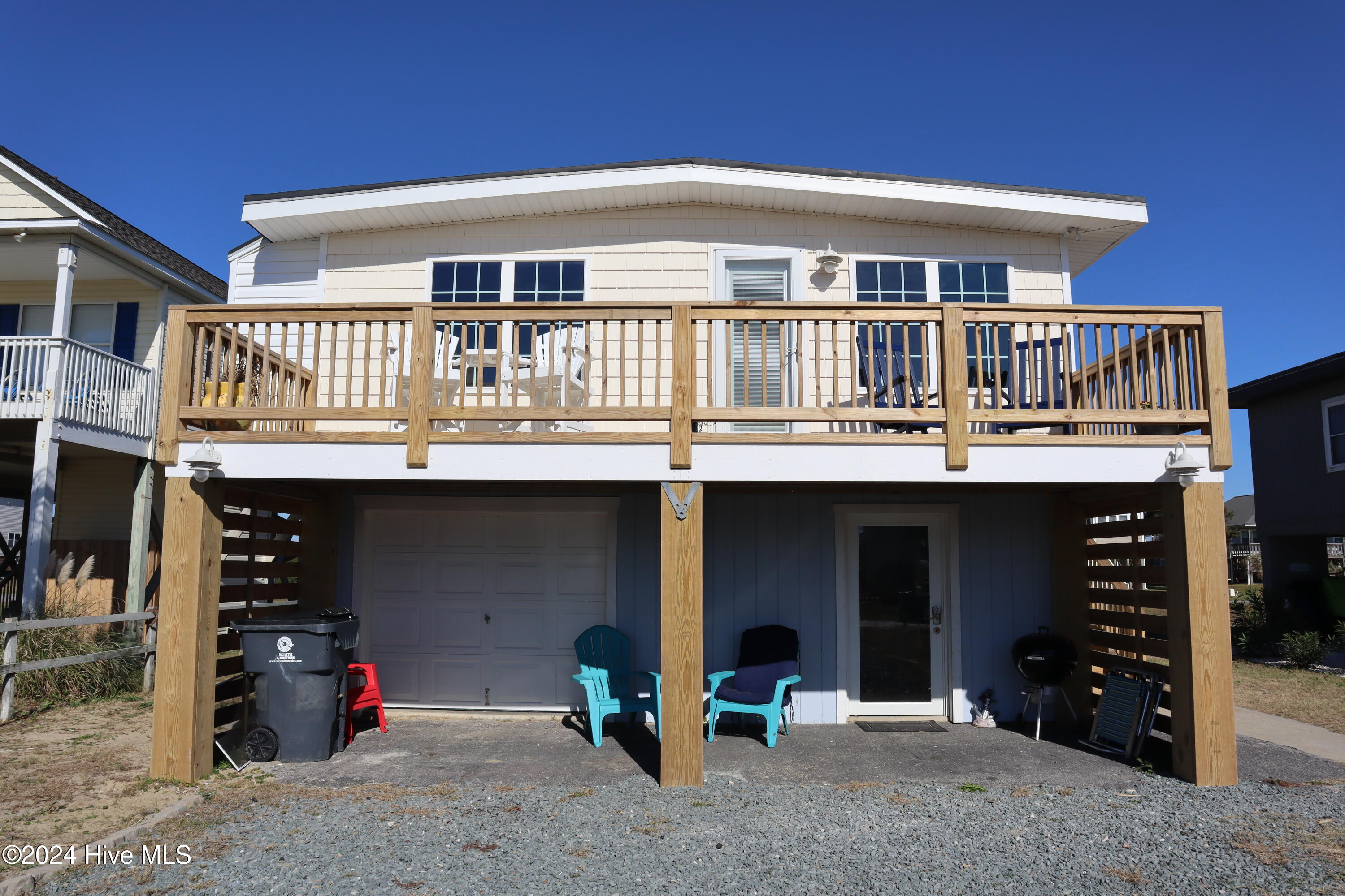 1026 W Beach Drive