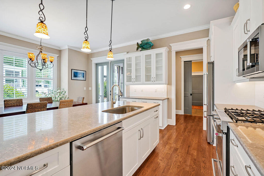 629 Wild Rose Way