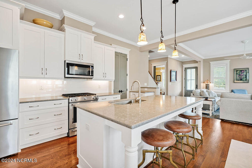629 Wild Rose Way