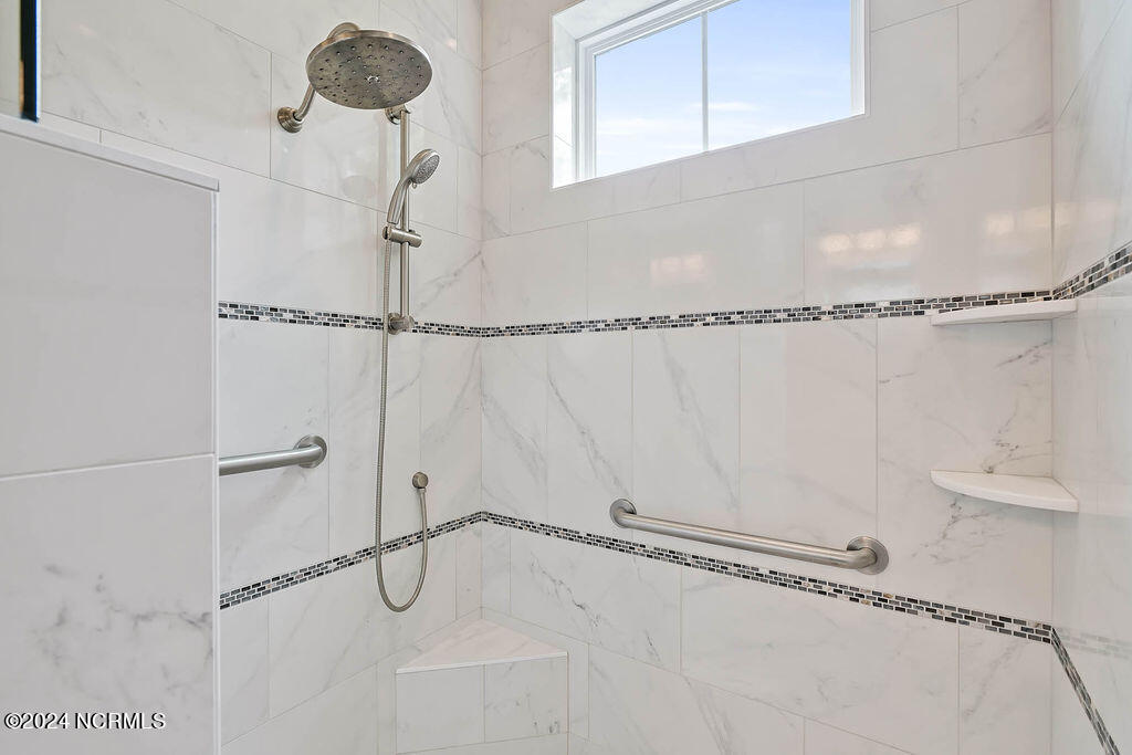 629 Wild Rose Way