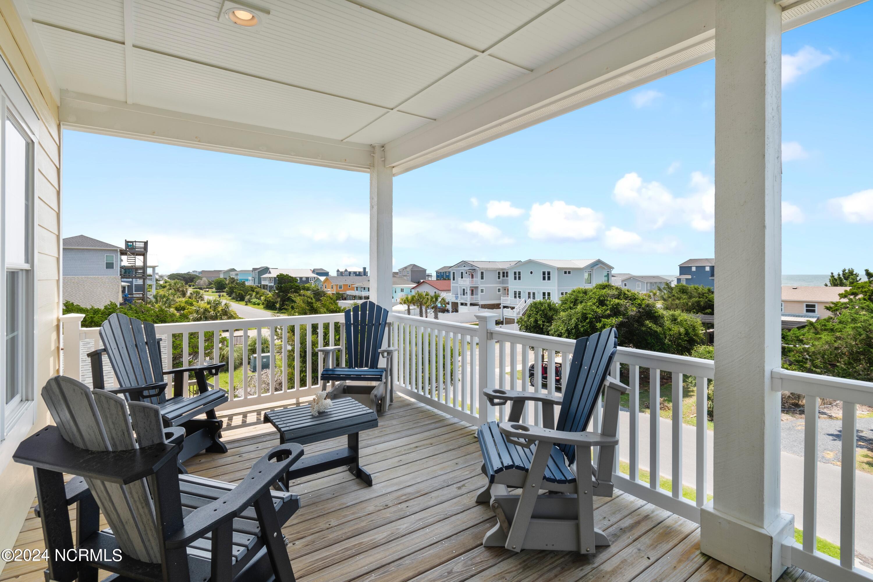 1636 E Dolphin Drive