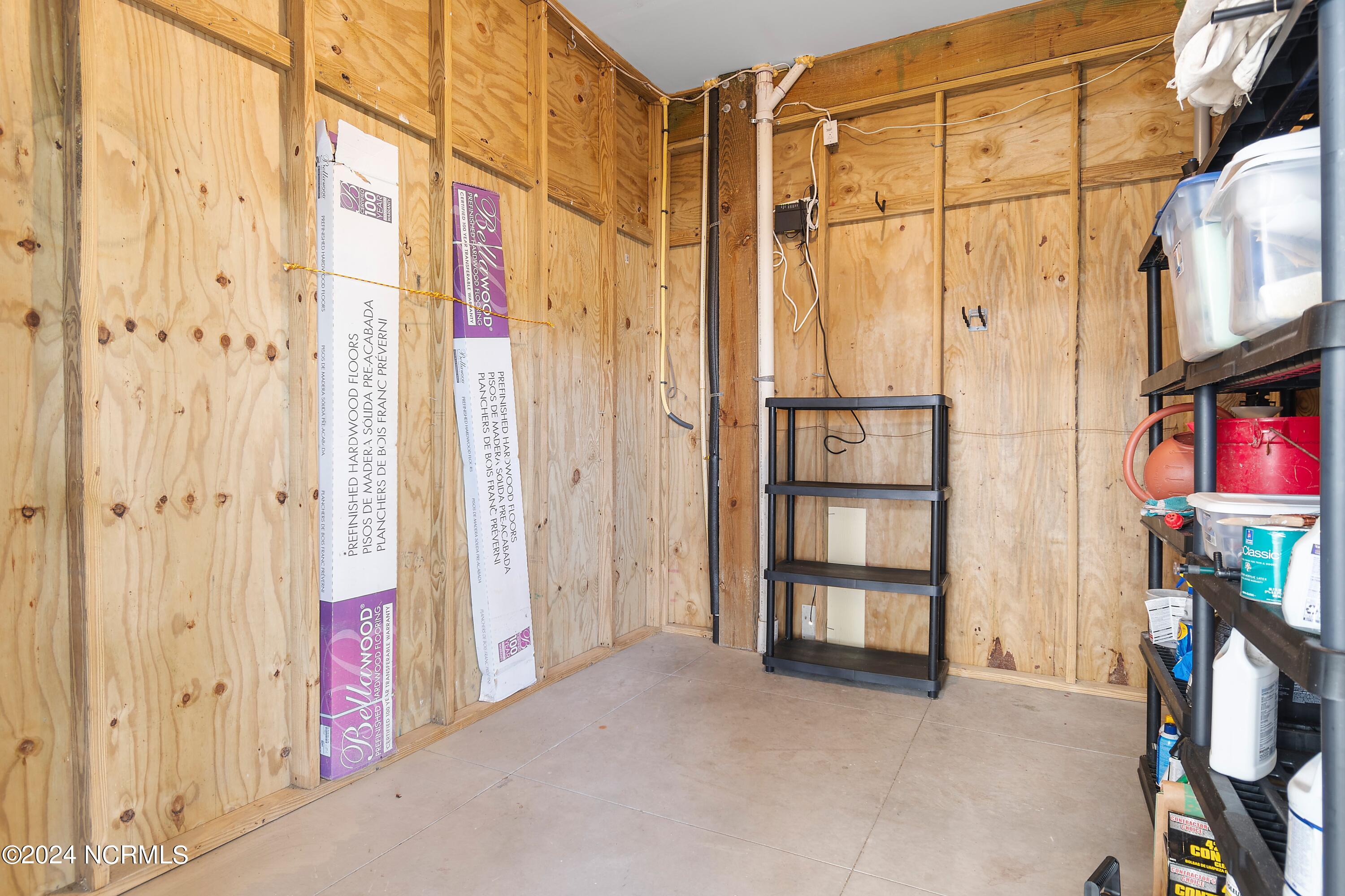 1636 E Dolphin Drive