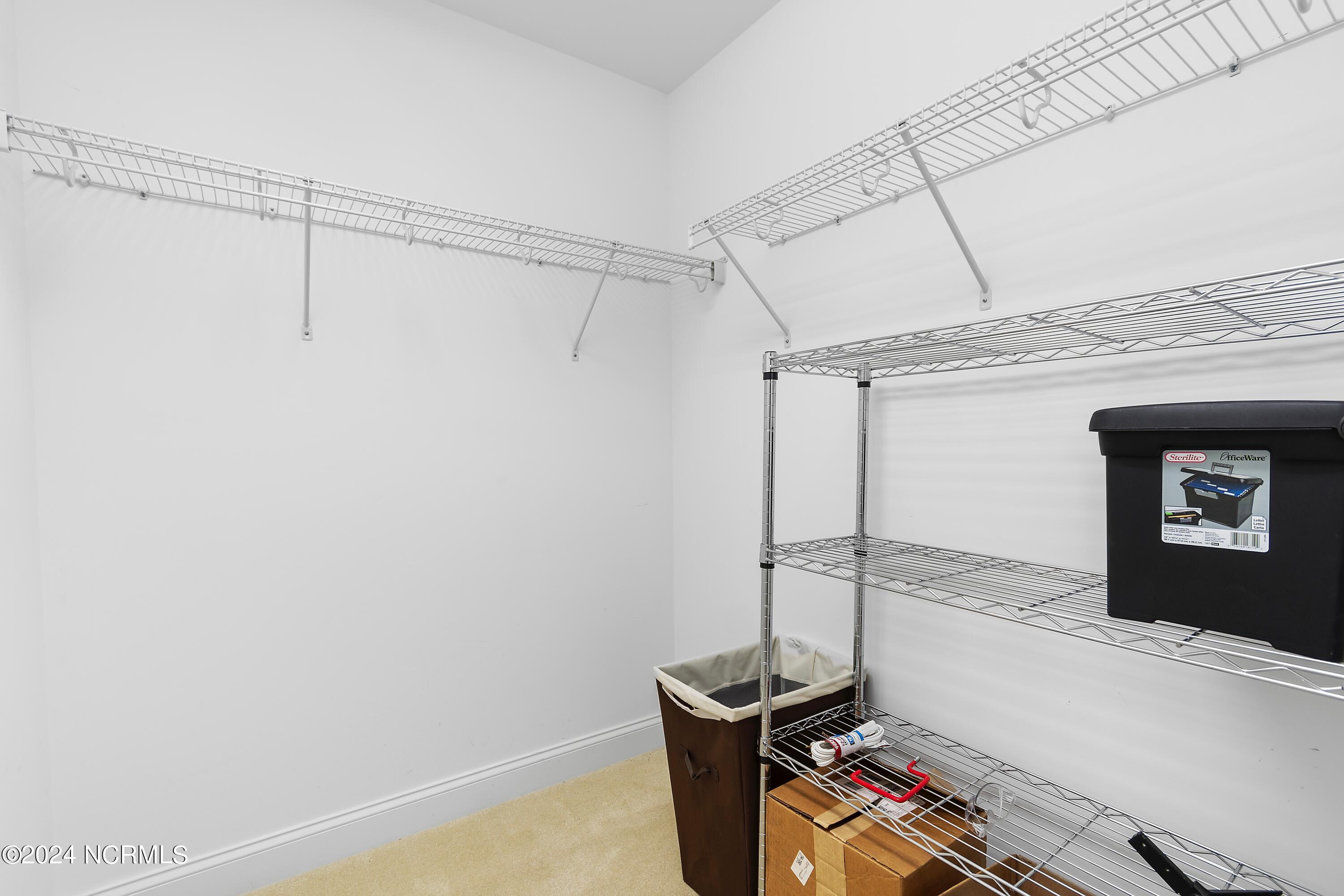 1636 E Dolphin Drive