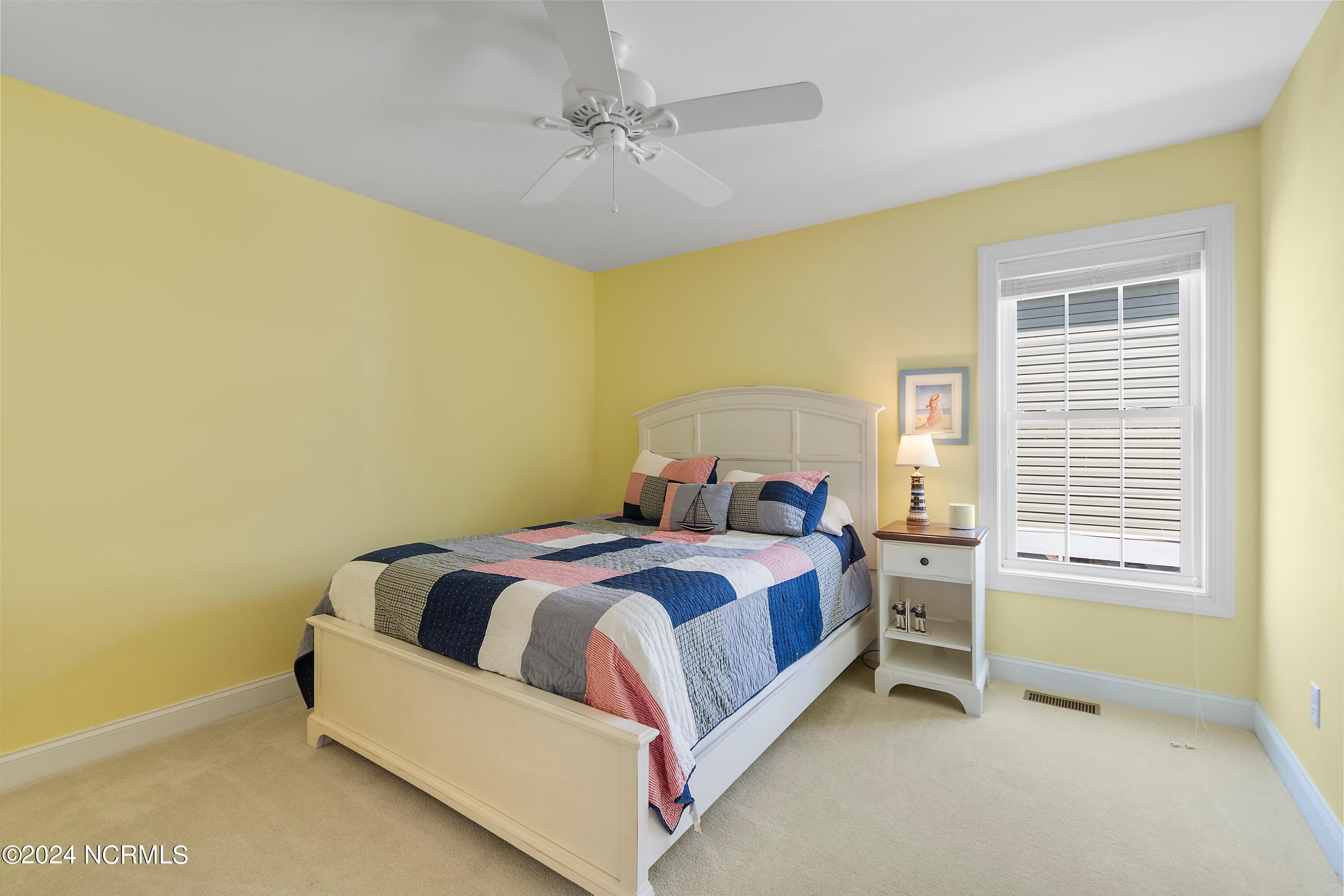 1636 E Dolphin Drive