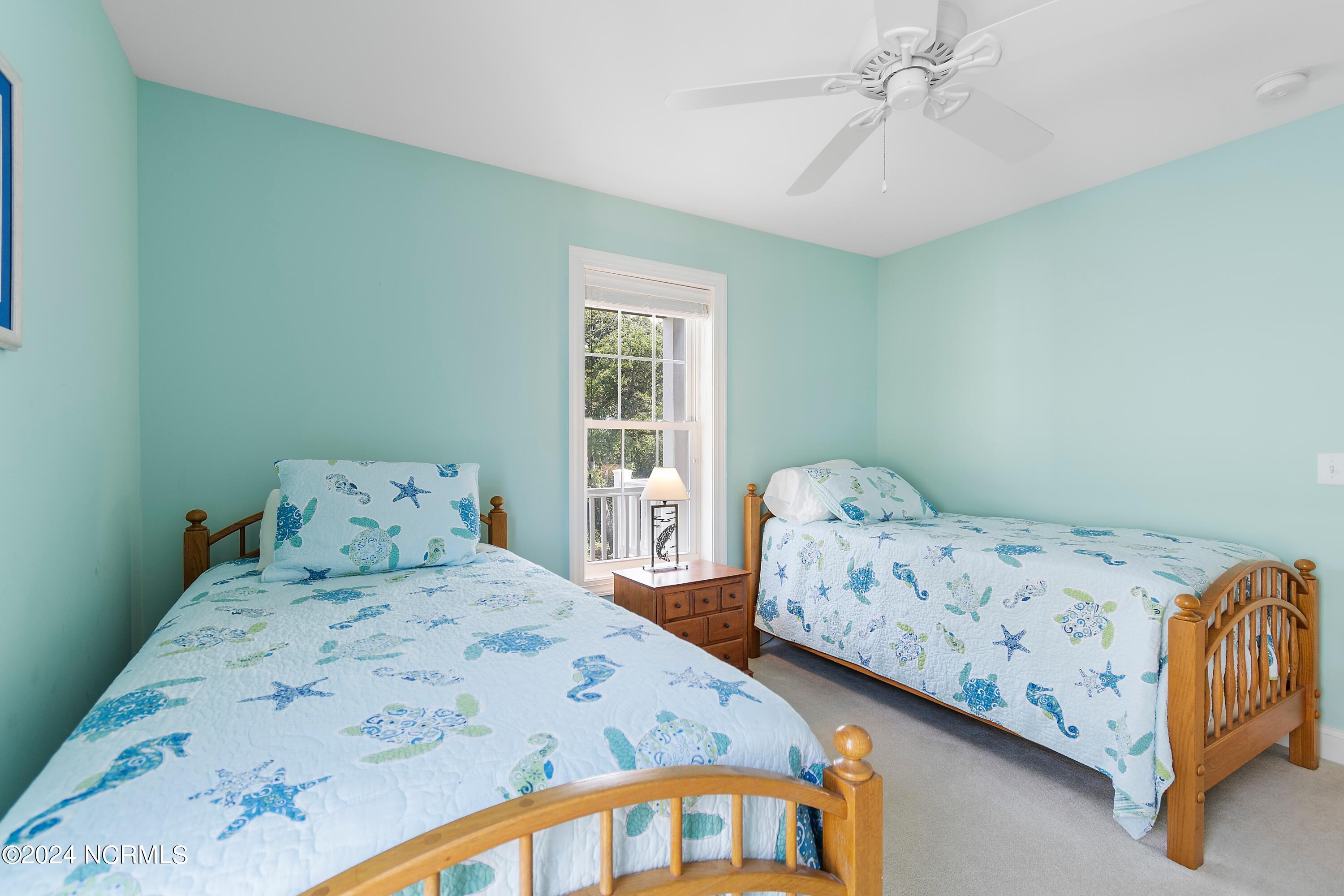 1636 E Dolphin Drive